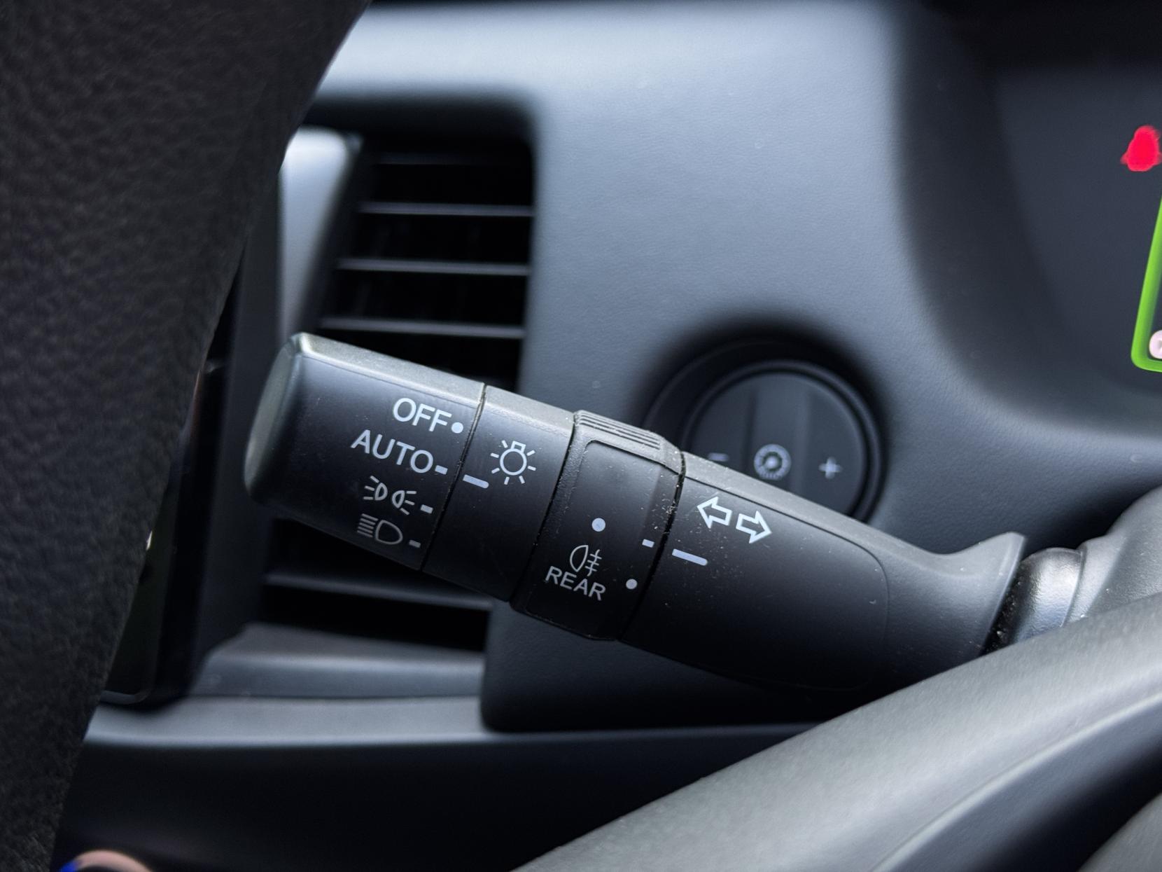 Honda Jazz 1.5 h i-MMD SR Hatchback 5dr Petrol Hybrid eCVT Euro 6 (s/s) (109 ps)