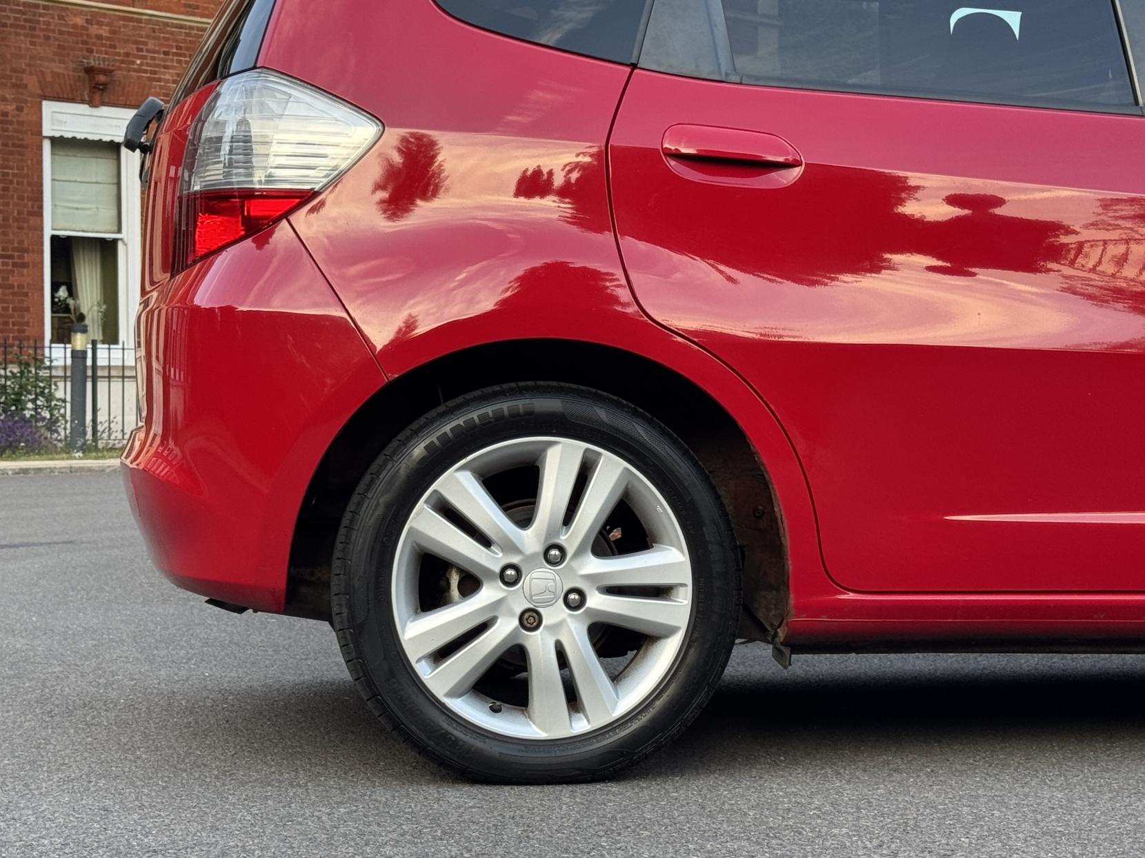 Honda Jazz 1.4 i-VTEC EX Hatchback 5dr Petrol Manual Euro 4 (100 ps)