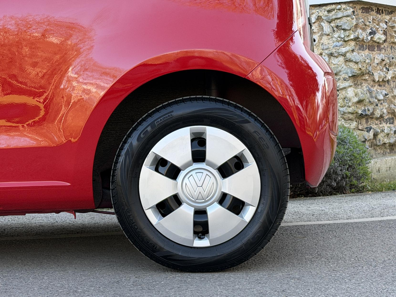 Volkswagen up! 1.0 Take up! Hatchback 3dr Petrol Manual Euro 5 (60 ps)