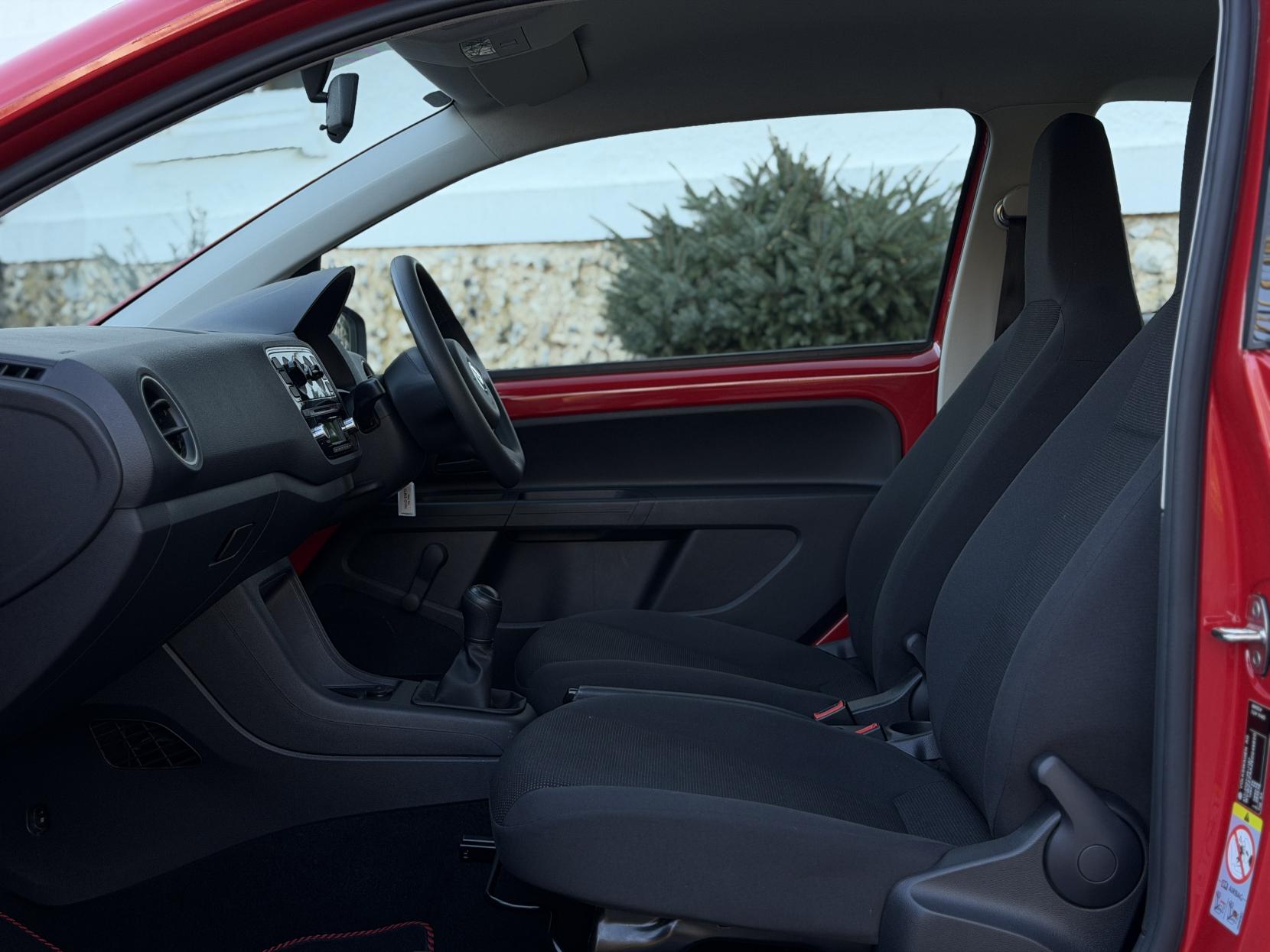 Volkswagen up! 1.0 Take up! Hatchback 3dr Petrol Manual Euro 5 (60 ps)