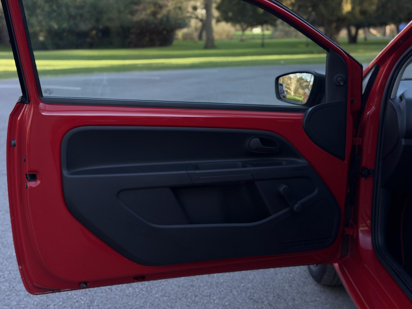 Volkswagen up! 1.0 Take up! Hatchback 3dr Petrol Manual Euro 5 (60 ps)