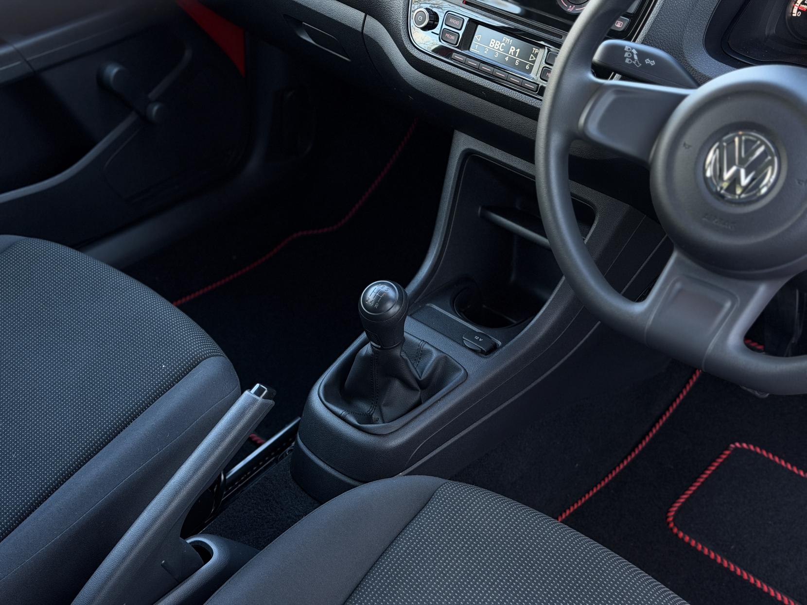 Volkswagen up! 1.0 Take up! Hatchback 3dr Petrol Manual Euro 5 (60 ps)