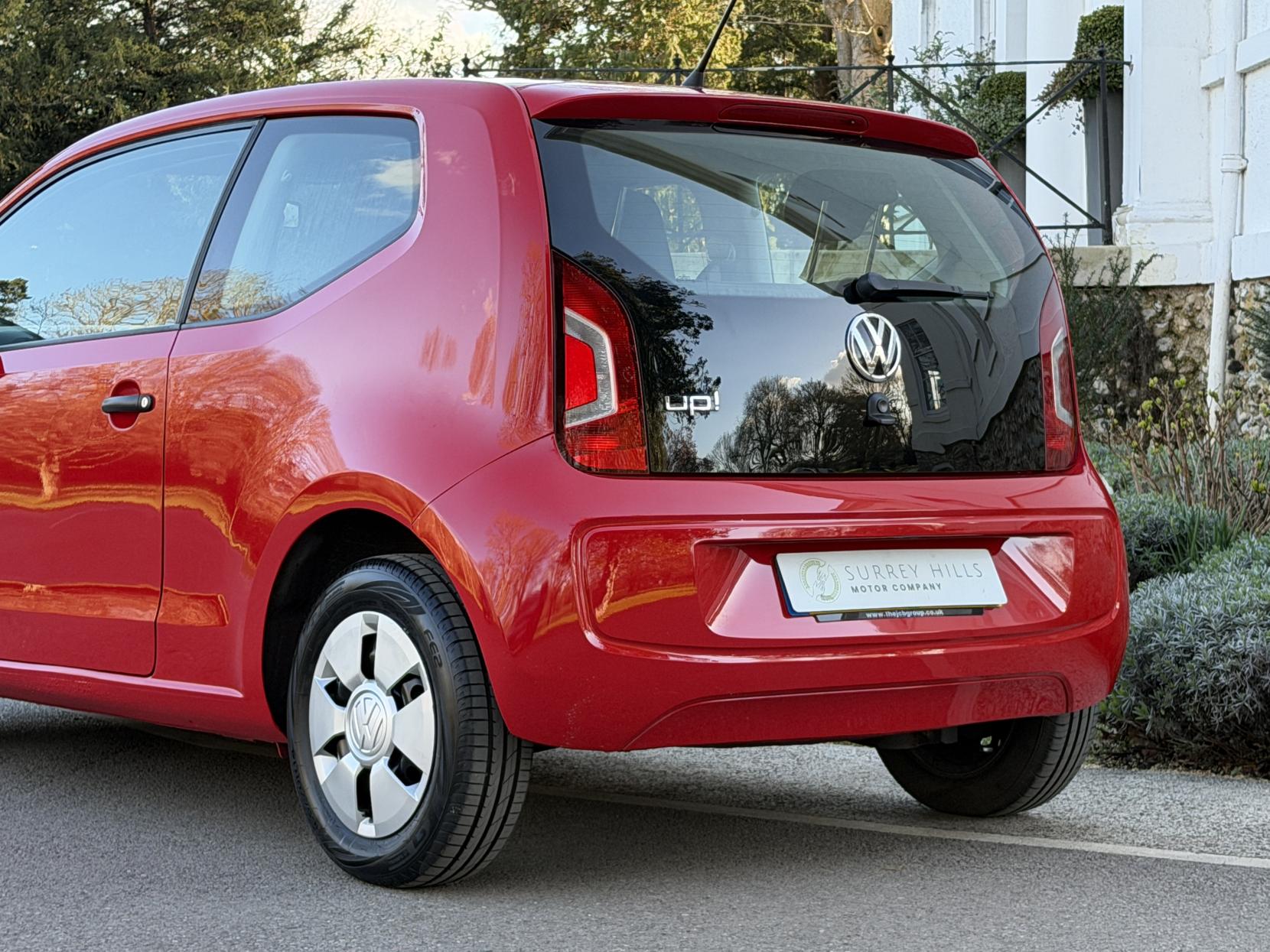 Volkswagen up! 1.0 Take up! Hatchback 3dr Petrol Manual Euro 5 (60 ps)