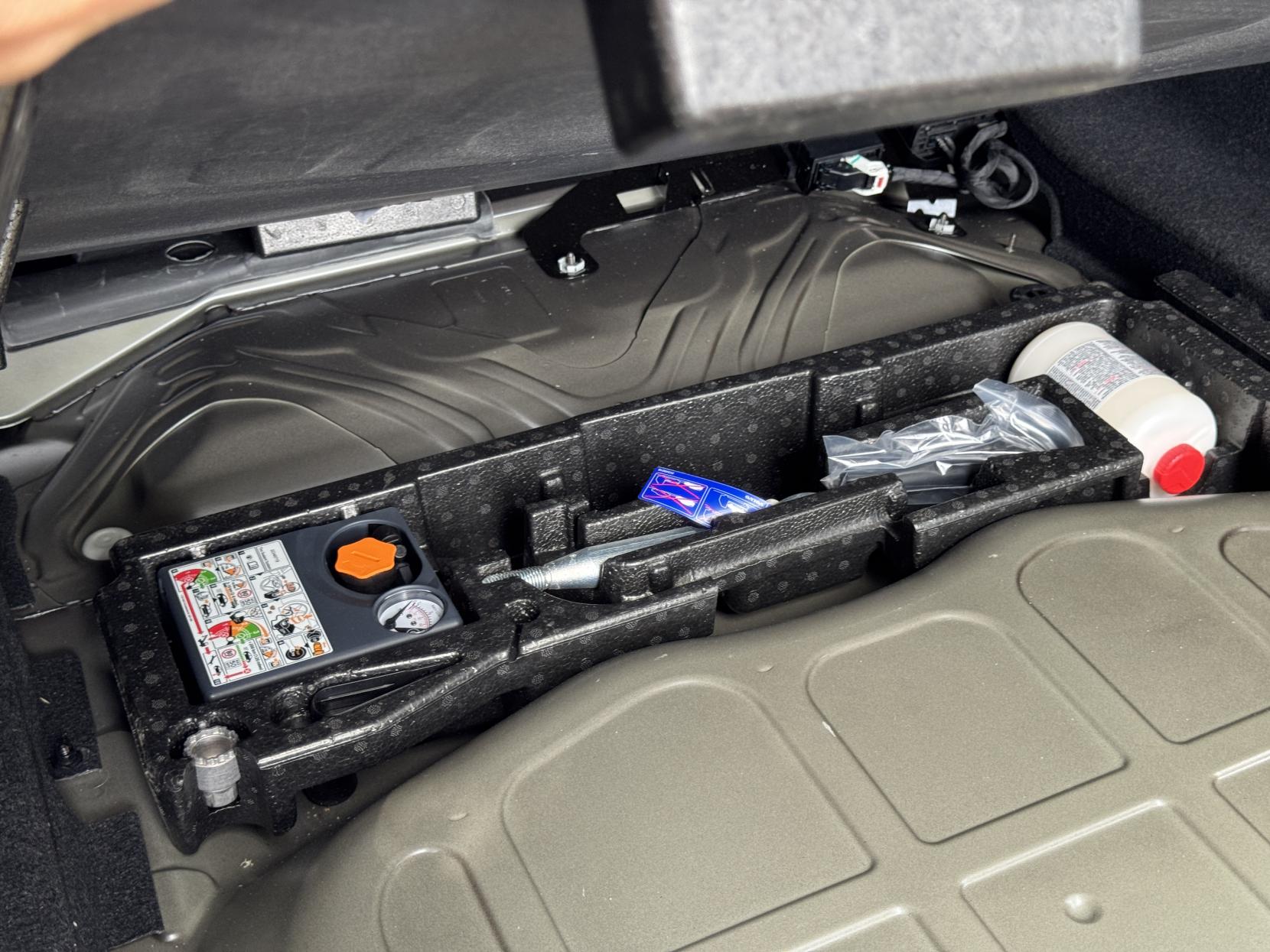 Volvo S90 2.0h T8 Recharge 18.8kWh Plus Bright Saloon 4dr Petrol Plug-in Hybrid Auto AWD Euro 6 (s/s) (455 ps)