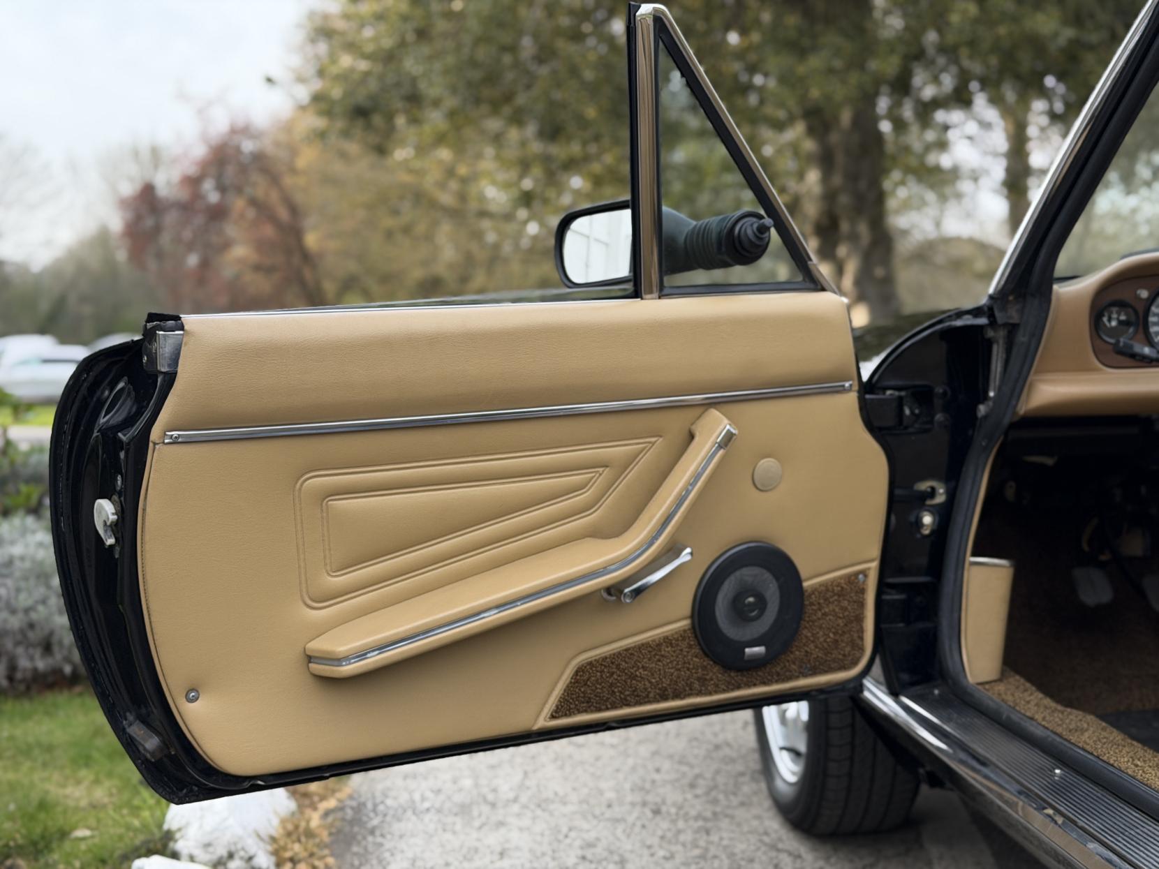 Fiat Pininfarina 1981cc Europa Spider (1979–1982)