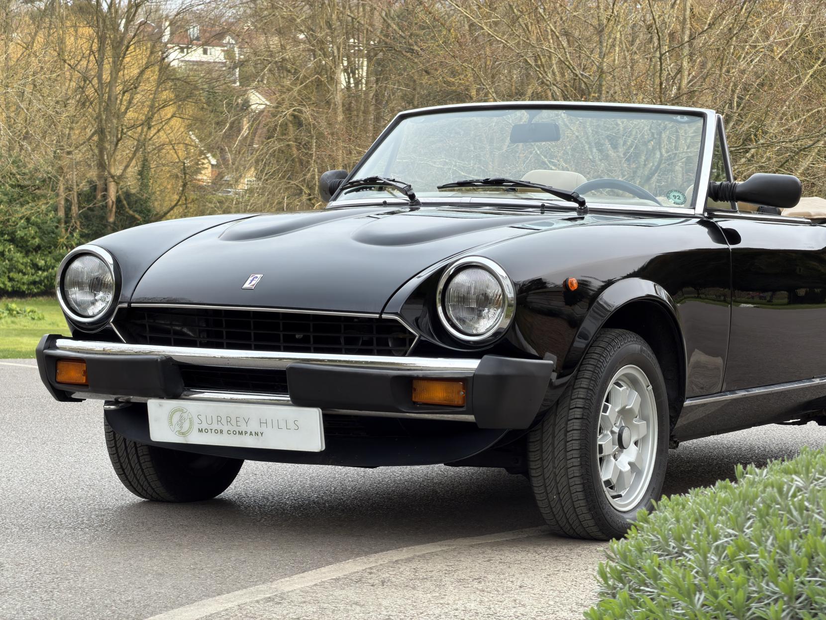 Fiat Pininfarina 1981cc Europa Spider (1979–1982)