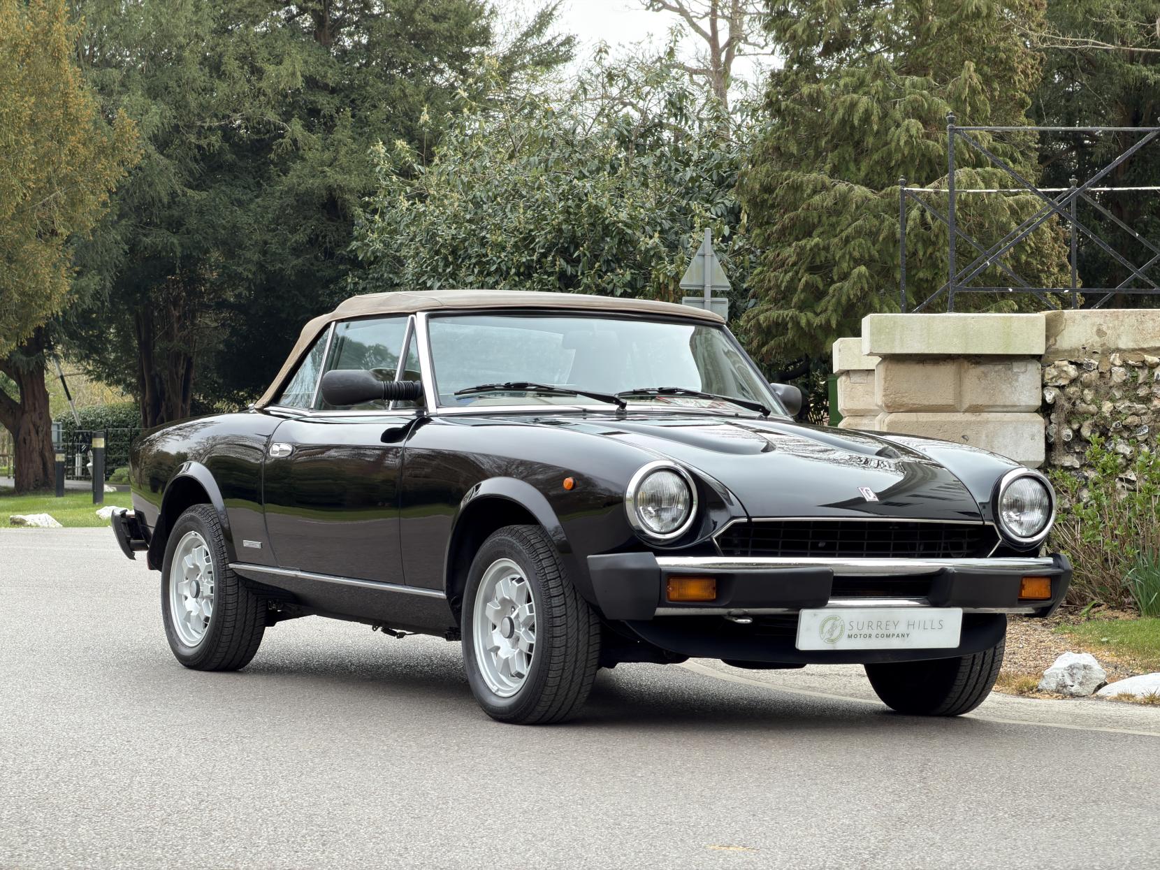 Fiat Pininfarina 1981cc Europa Spider (1979–1982)