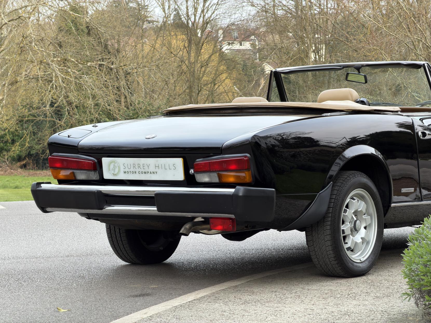 Fiat Pininfarina 1981cc Europa Spider (1979–1982)