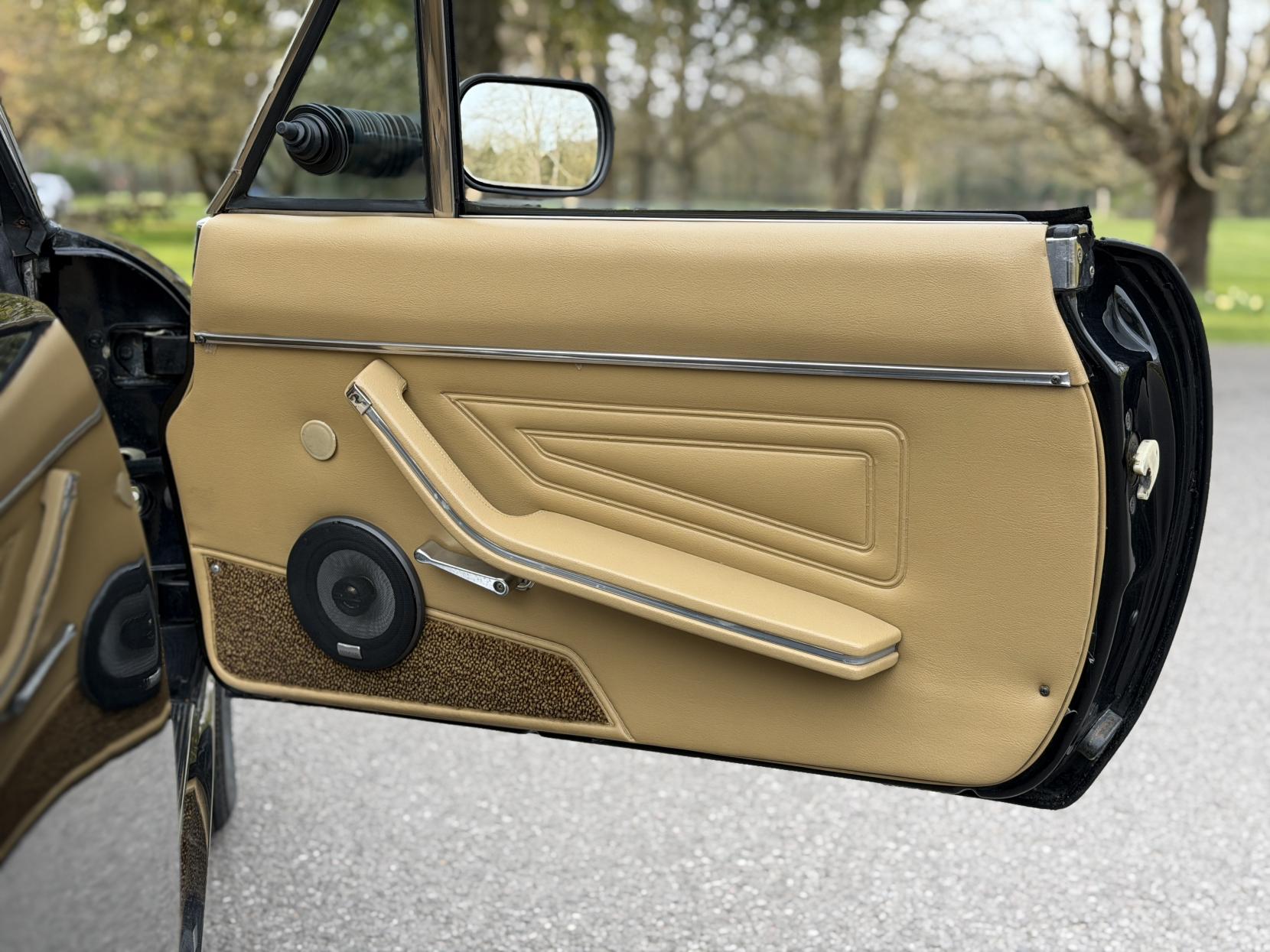 Fiat Pininfarina 1981cc Europa Spider (1979–1982)