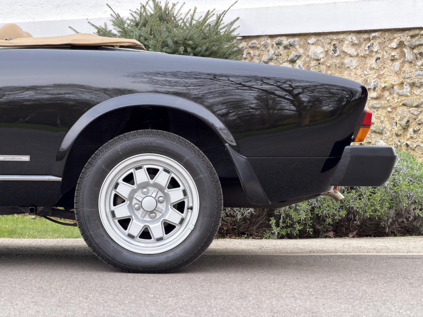 Fiat Pininfarina 1981cc Europa Spider (1979–1982)