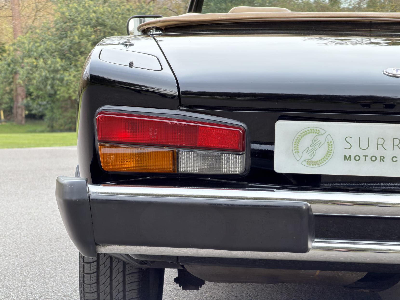 Fiat Pininfarina 1981cc Europa Spider (1979–1982)