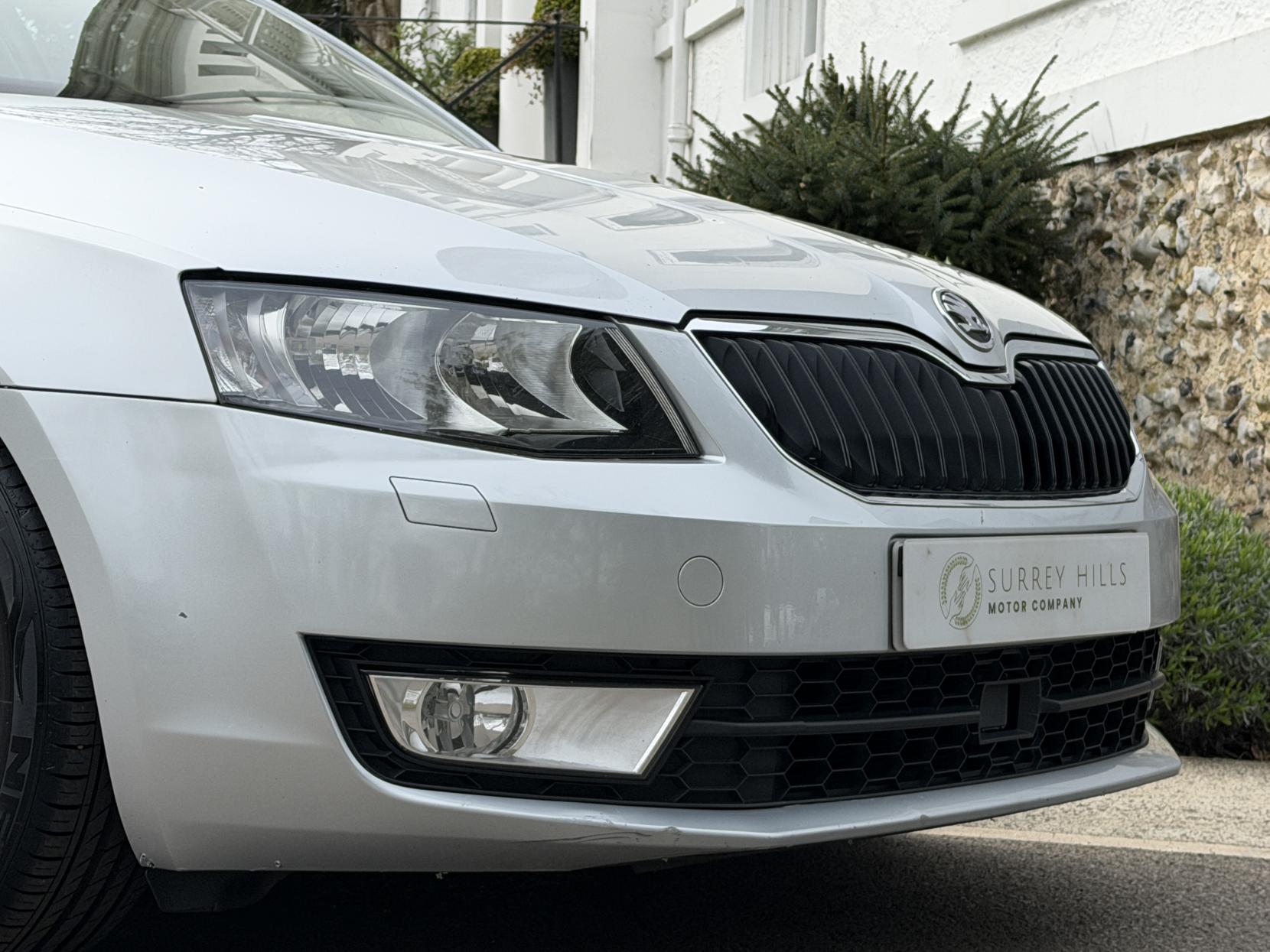 Skoda Octavia 1.6 TDI SE L Estate 5dr Diesel Manual Euro 6 (s/s) (110 ps)