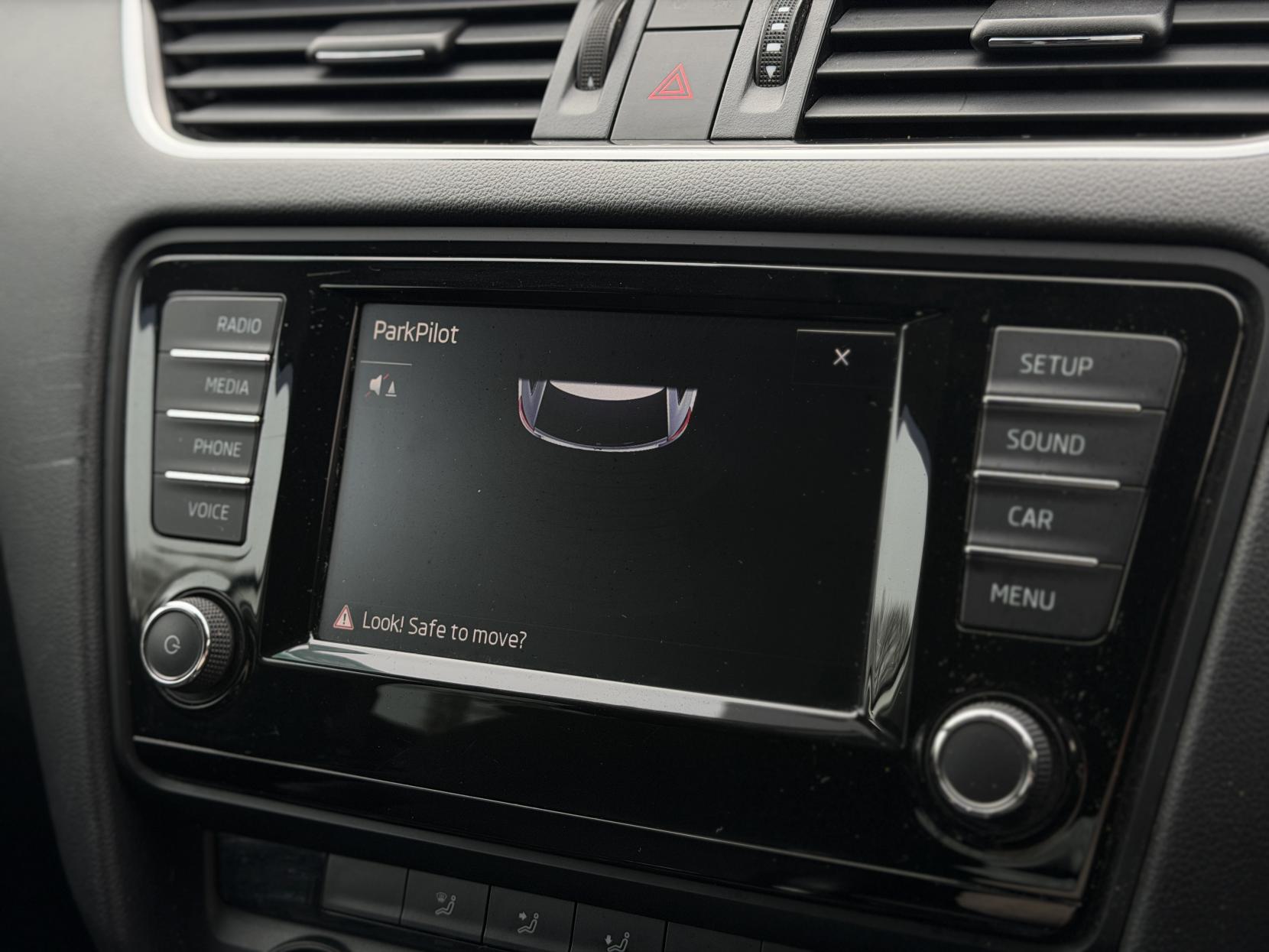 Skoda Octavia 1.6 TDI SE L Estate 5dr Diesel Manual Euro 6 (s/s) (110 ps)