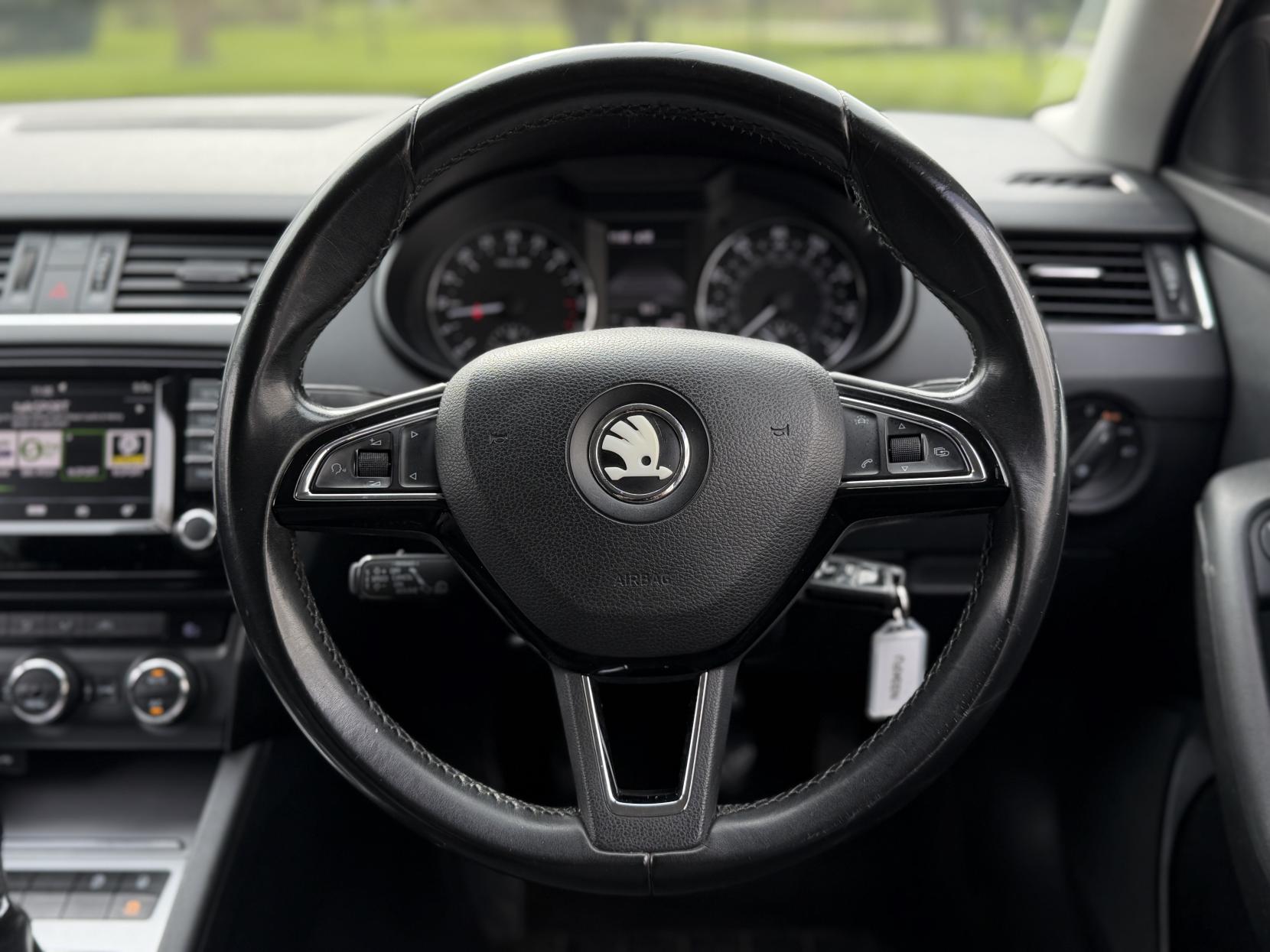 Skoda Octavia 1.6 TDI SE L Estate 5dr Diesel Manual Euro 6 (s/s) (110 ps)