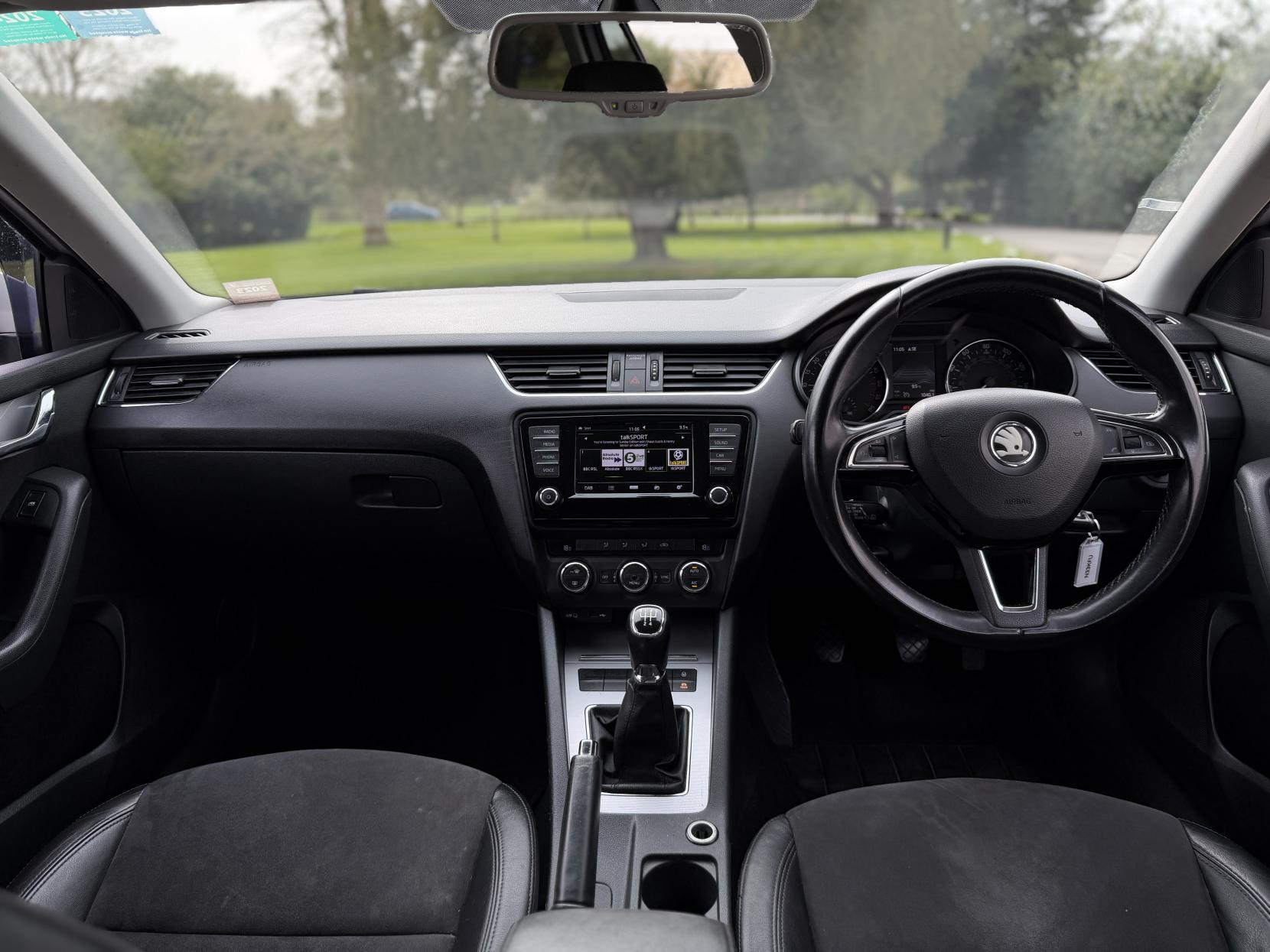 Skoda Octavia 1.6 TDI SE L Estate 5dr Diesel Manual Euro 6 (s/s) (110 ps)