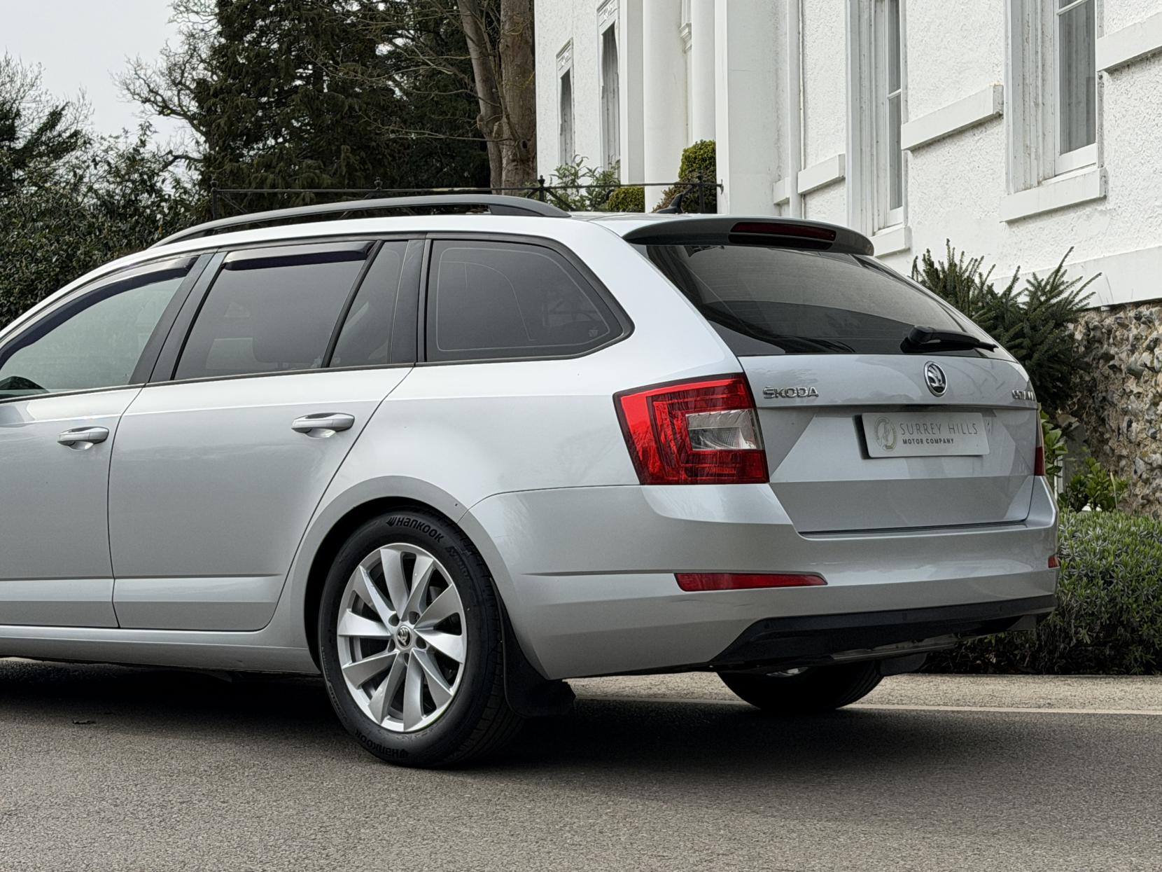 Skoda Octavia 1.6 TDI SE L Estate 5dr Diesel Manual Euro 6 (s/s) (110 ps)