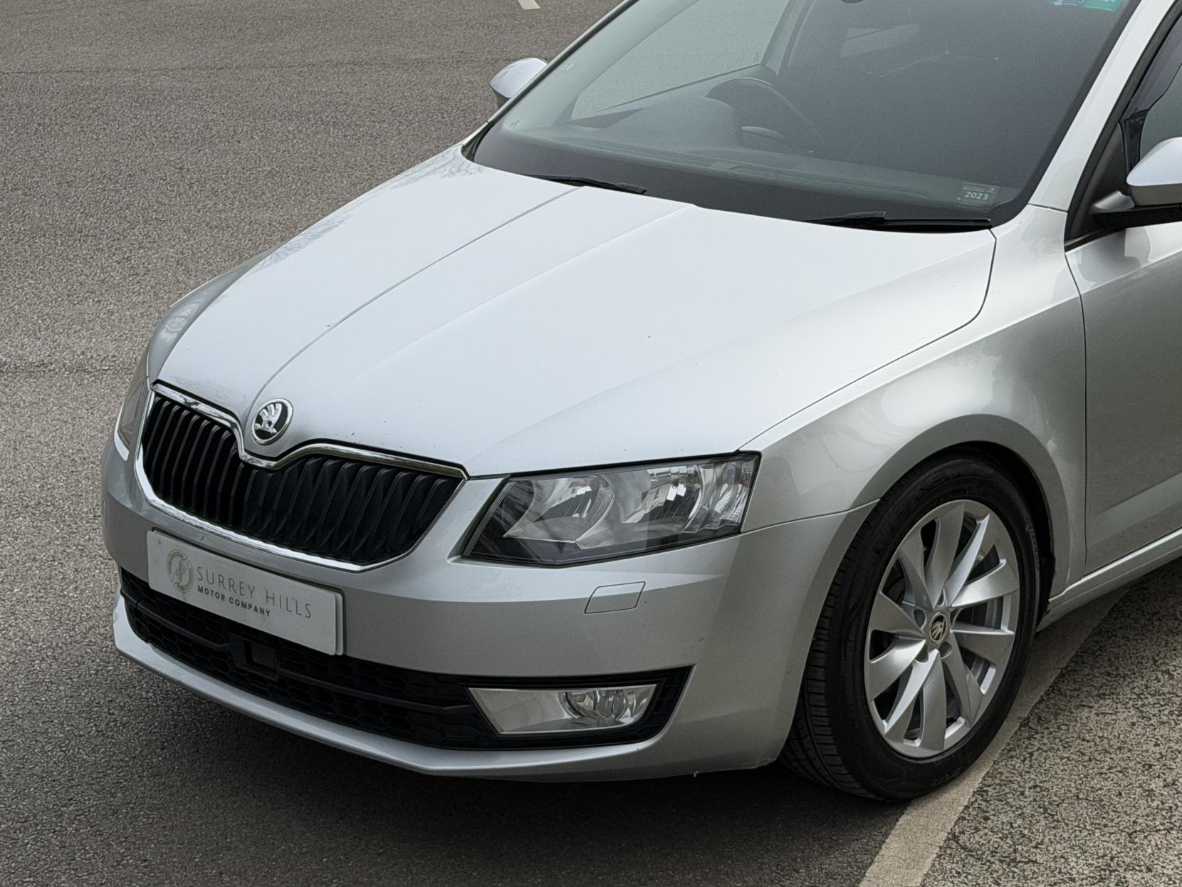 Skoda Octavia 1.6 TDI SE L Estate 5dr Diesel Manual Euro 6 (s/s) (110 ps)