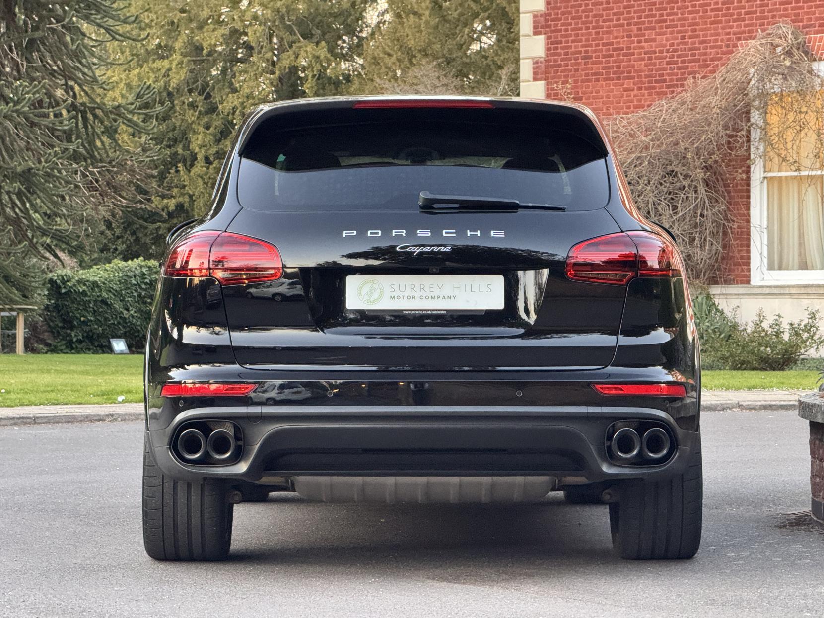 Porsche Cayenne 3.0 TD V6 Platinum Edition SUV 5dr Diesel TiptronicS 4WD Euro 6 (s/s) (262 ps)