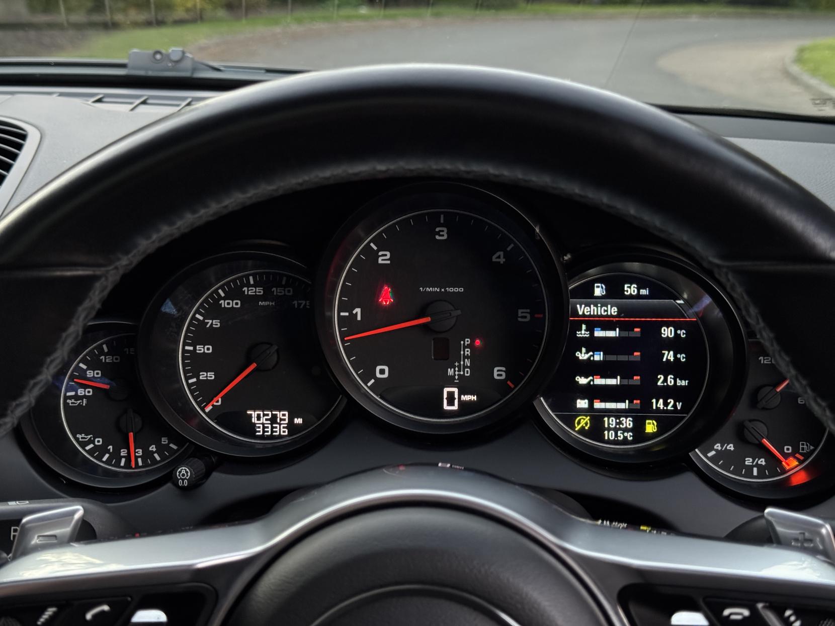 Porsche Cayenne 3.0 TD V6 Platinum Edition SUV 5dr Diesel TiptronicS 4WD Euro 6 (s/s) (262 ps)