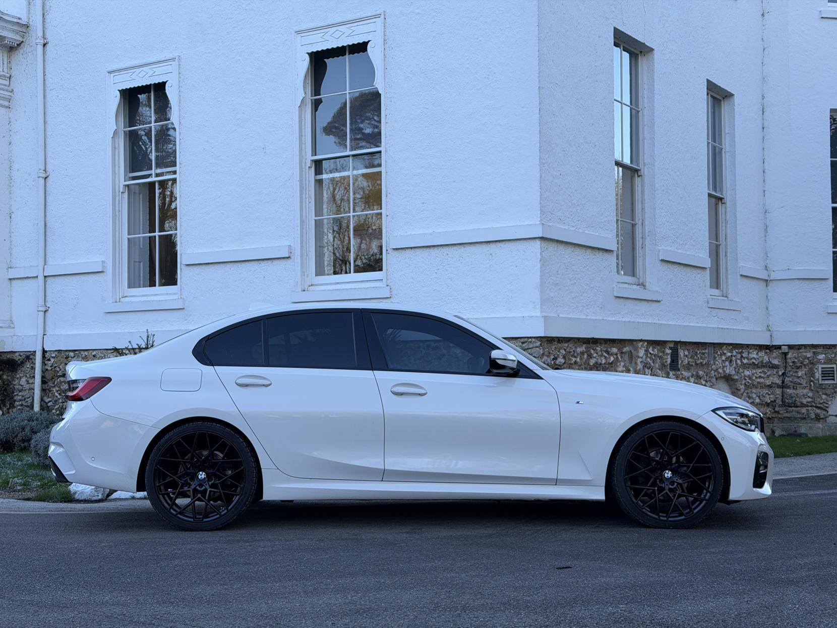 BMW 3 Series 2.0 320i M Sport Saloon 4dr Petrol Auto Euro 6 (s/s) (184 ps)