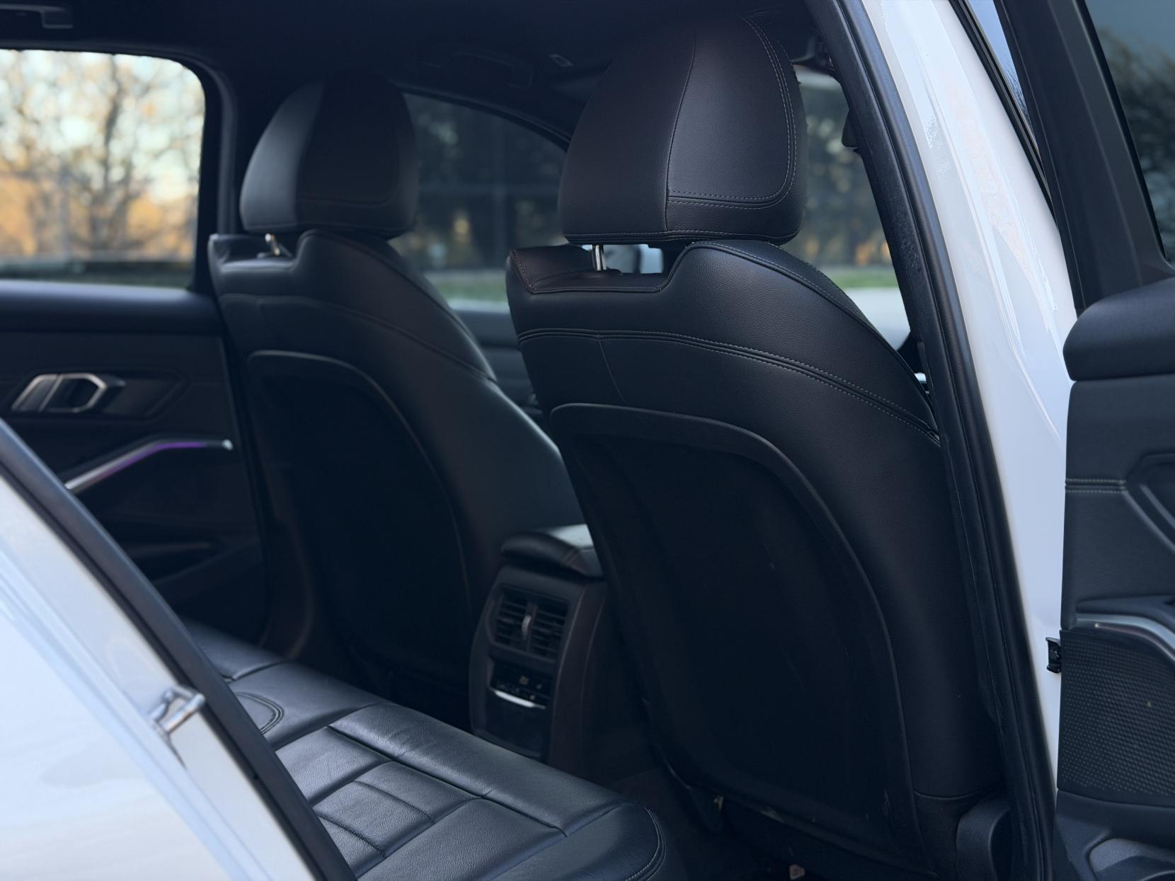 BMW 3 Series 2.0 320i M Sport Saloon 4dr Petrol Auto Euro 6 (s/s) (184 ps)