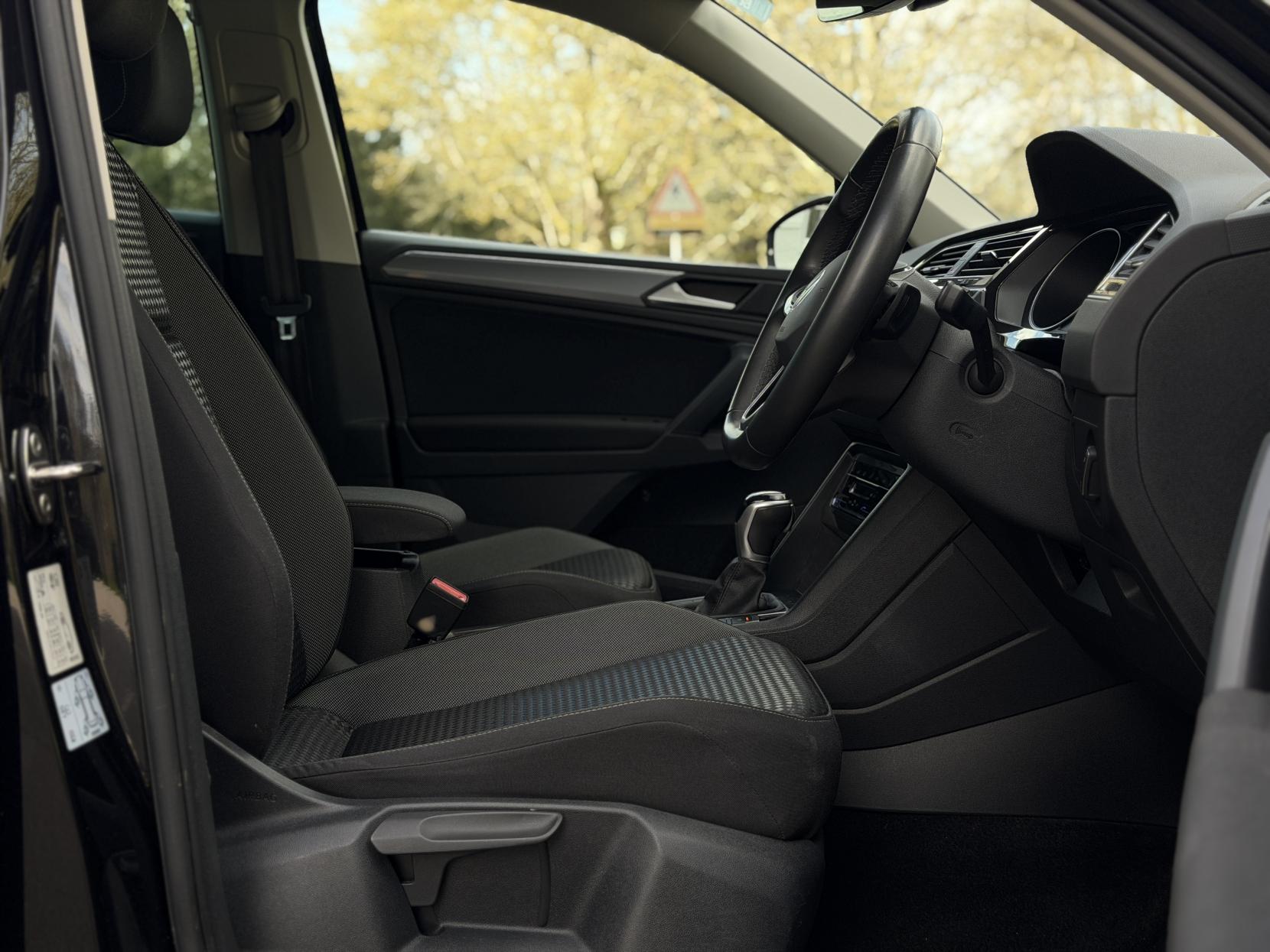 Volkswagen Tiguan 1.5 TSI Active SUV 5dr Petrol DSG Euro 6 (s/s) (150 ps)