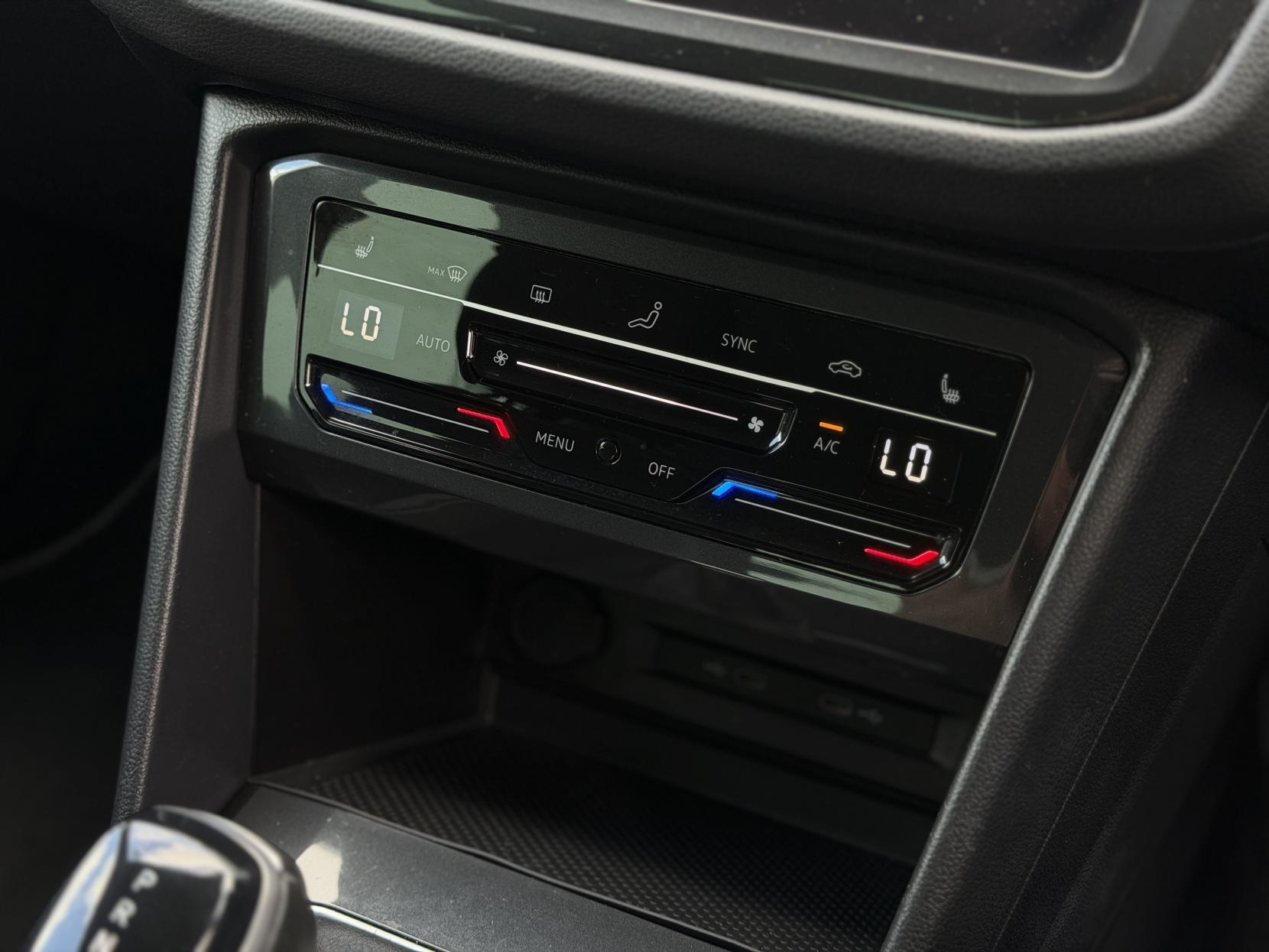 Volkswagen Tiguan 1.5 TSI Active SUV 5dr Petrol DSG Euro 6 (s/s) (150 ps)