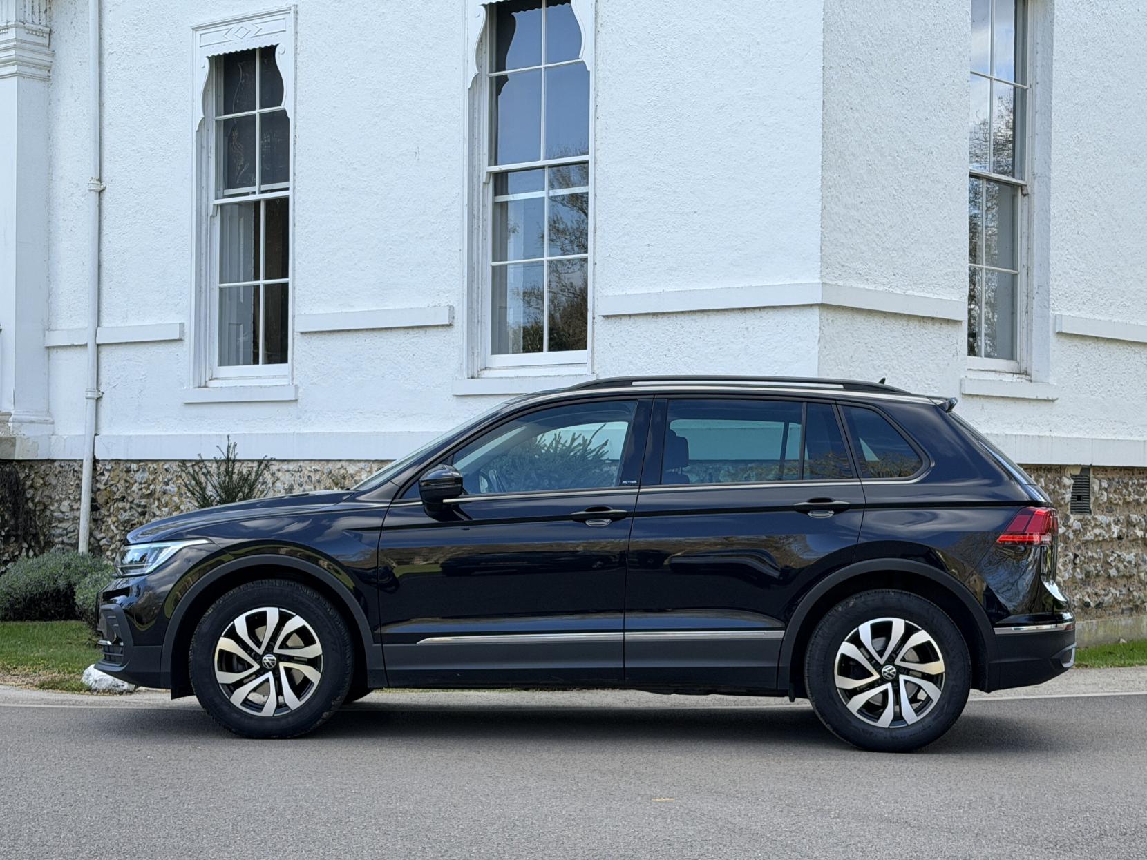 Volkswagen Tiguan 1.5 TSI Active SUV 5dr Petrol DSG Euro 6 (s/s) (150 ps)