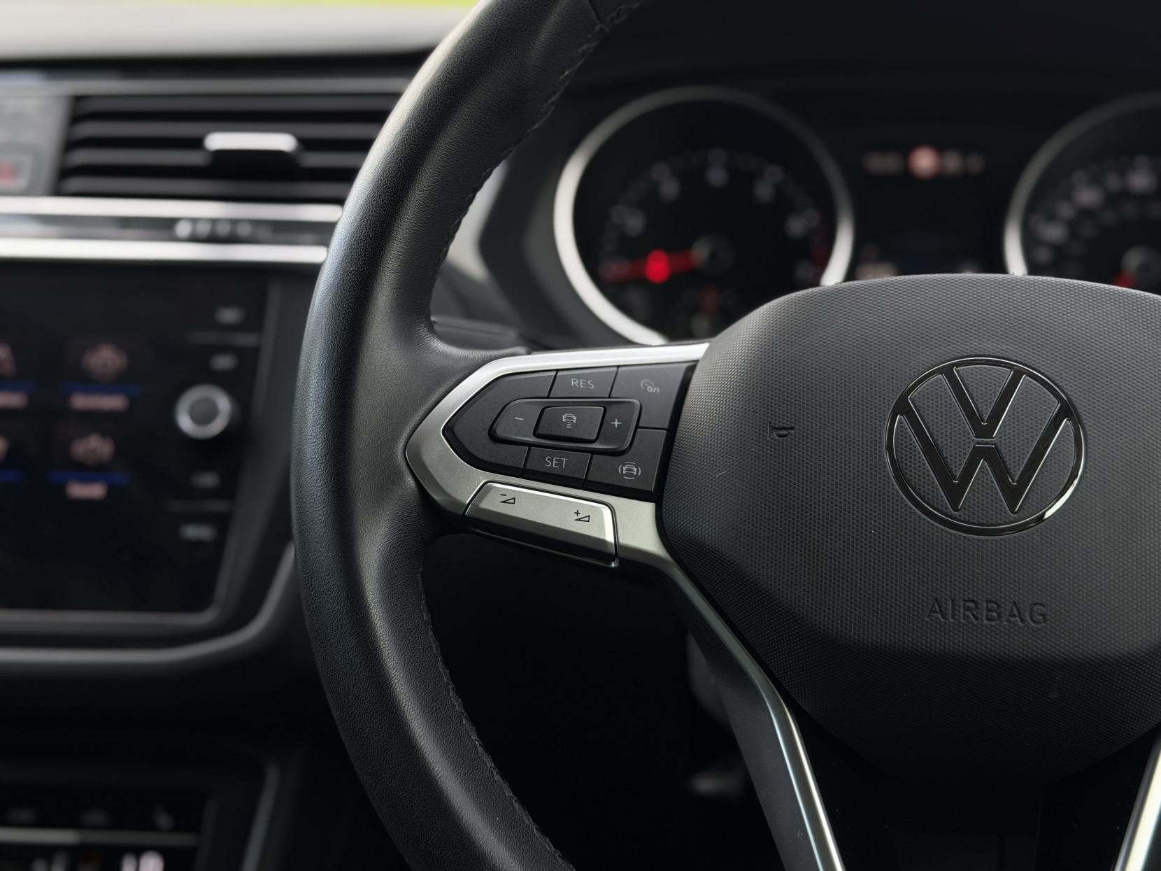 Volkswagen Tiguan 1.5 TSI Active SUV 5dr Petrol DSG Euro 6 (s/s) (150 ps)