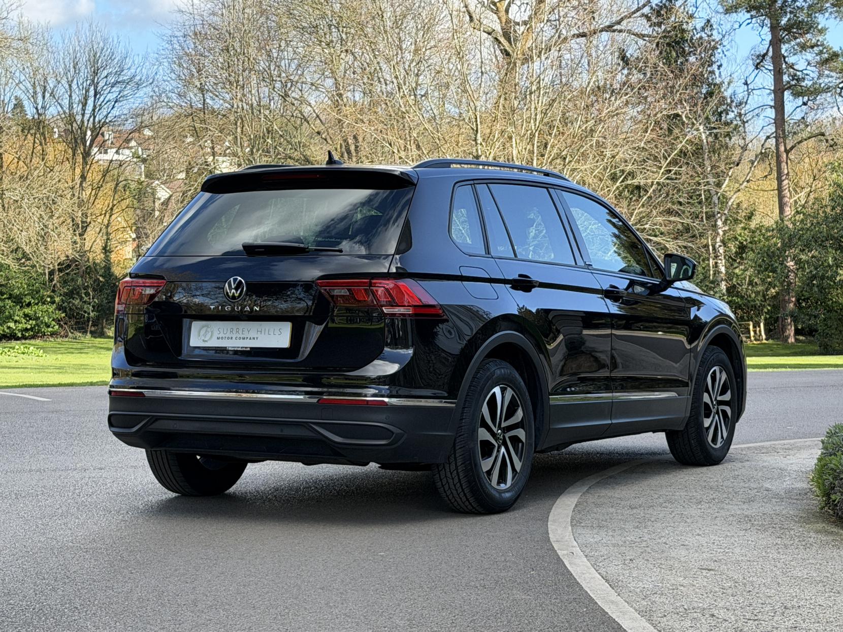 Volkswagen Tiguan 1.5 TSI Active SUV 5dr Petrol DSG Euro 6 (s/s) (150 ps)