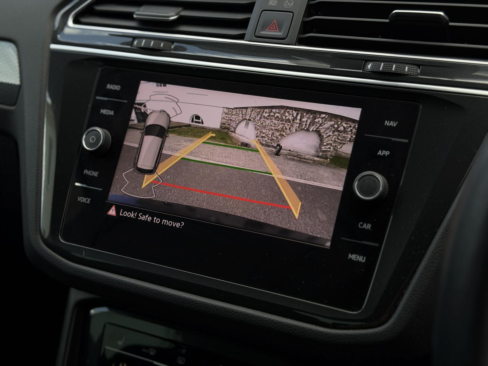 Volkswagen Tiguan 1.5 TSI Active SUV 5dr Petrol DSG Euro 6 (s/s) (150 ps)