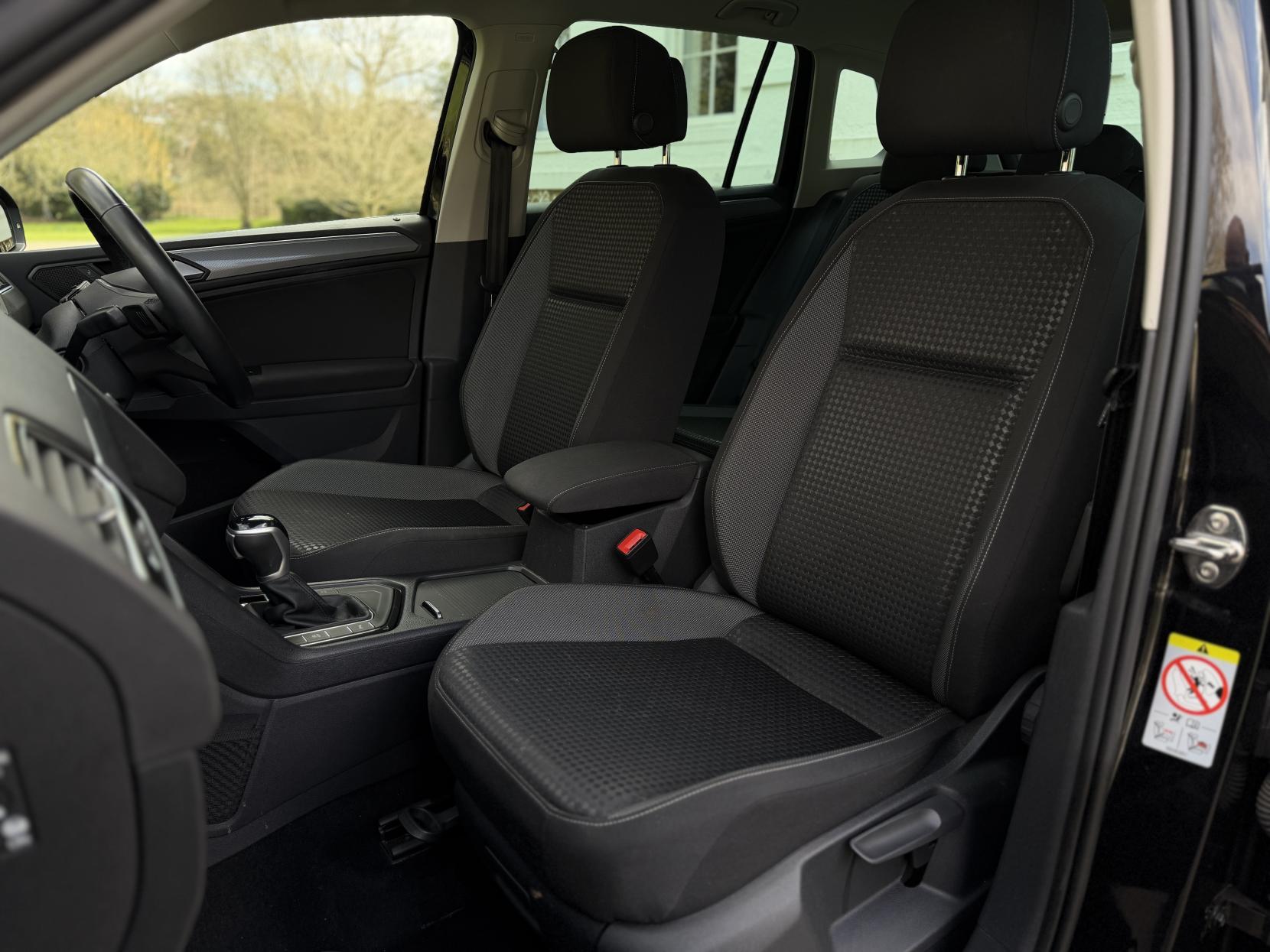 Volkswagen Tiguan 1.5 TSI Active SUV 5dr Petrol DSG Euro 6 (s/s) (150 ps)