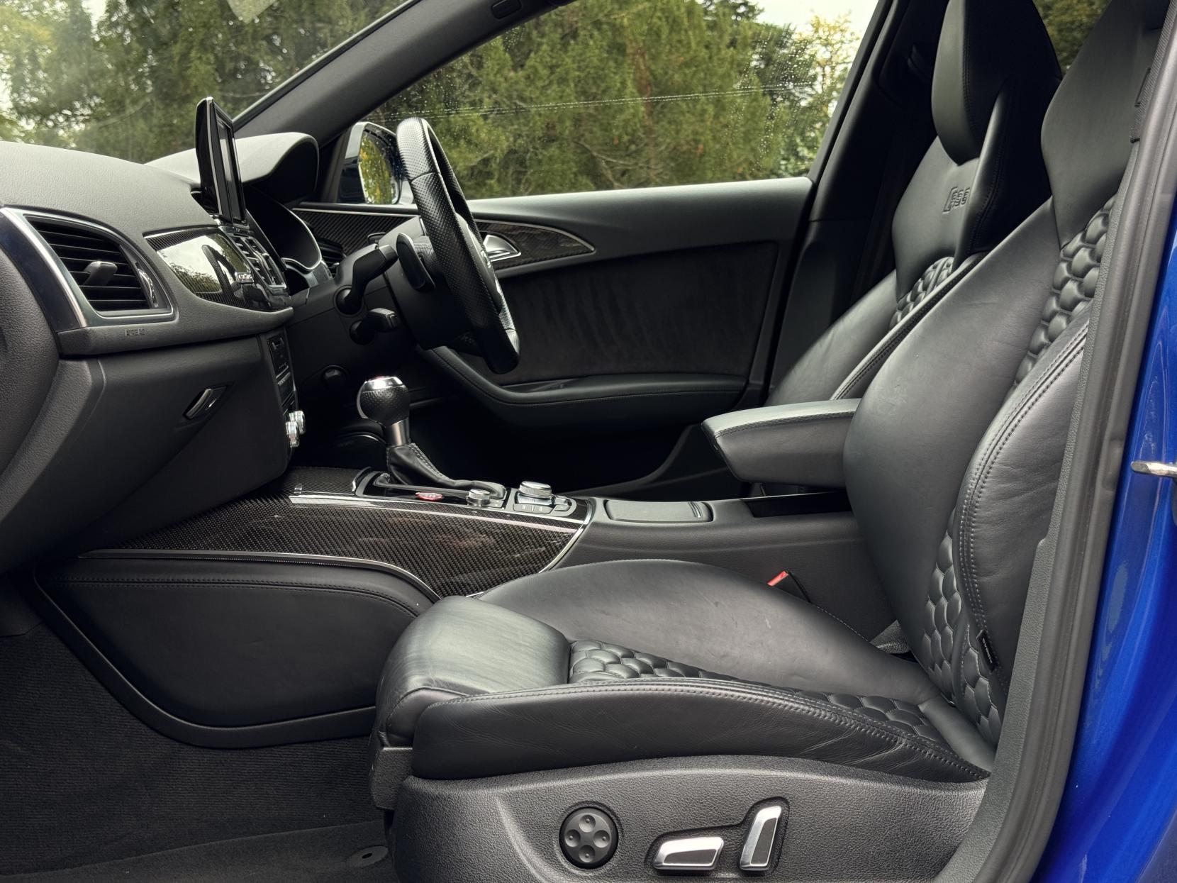 Audi RS6 Avant 4.0 TFSI V8 Performance Estate 5dr Petrol Tiptronic quattro Euro 6 (s/s) (605 ps)