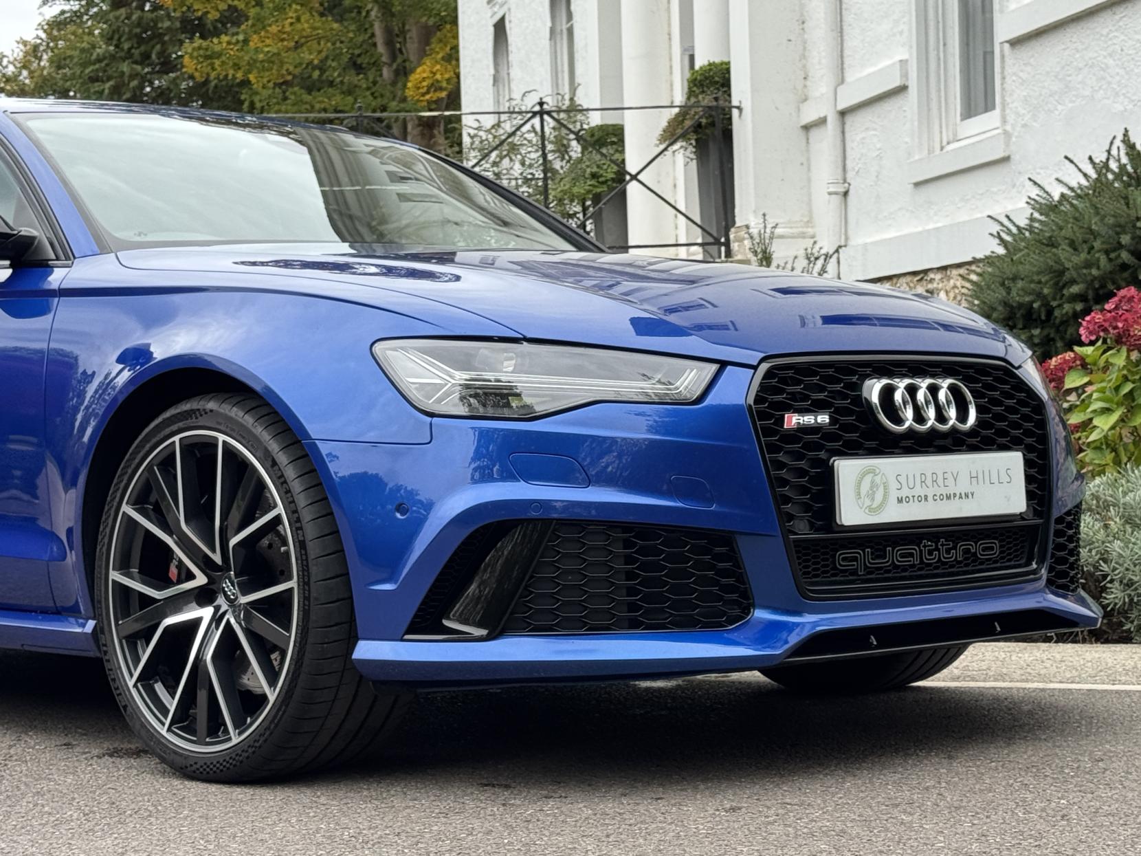 Audi RS6 Avant 4.0 TFSI V8 Performance Estate 5dr Petrol Tiptronic quattro Euro 6 (s/s) (605 ps)
