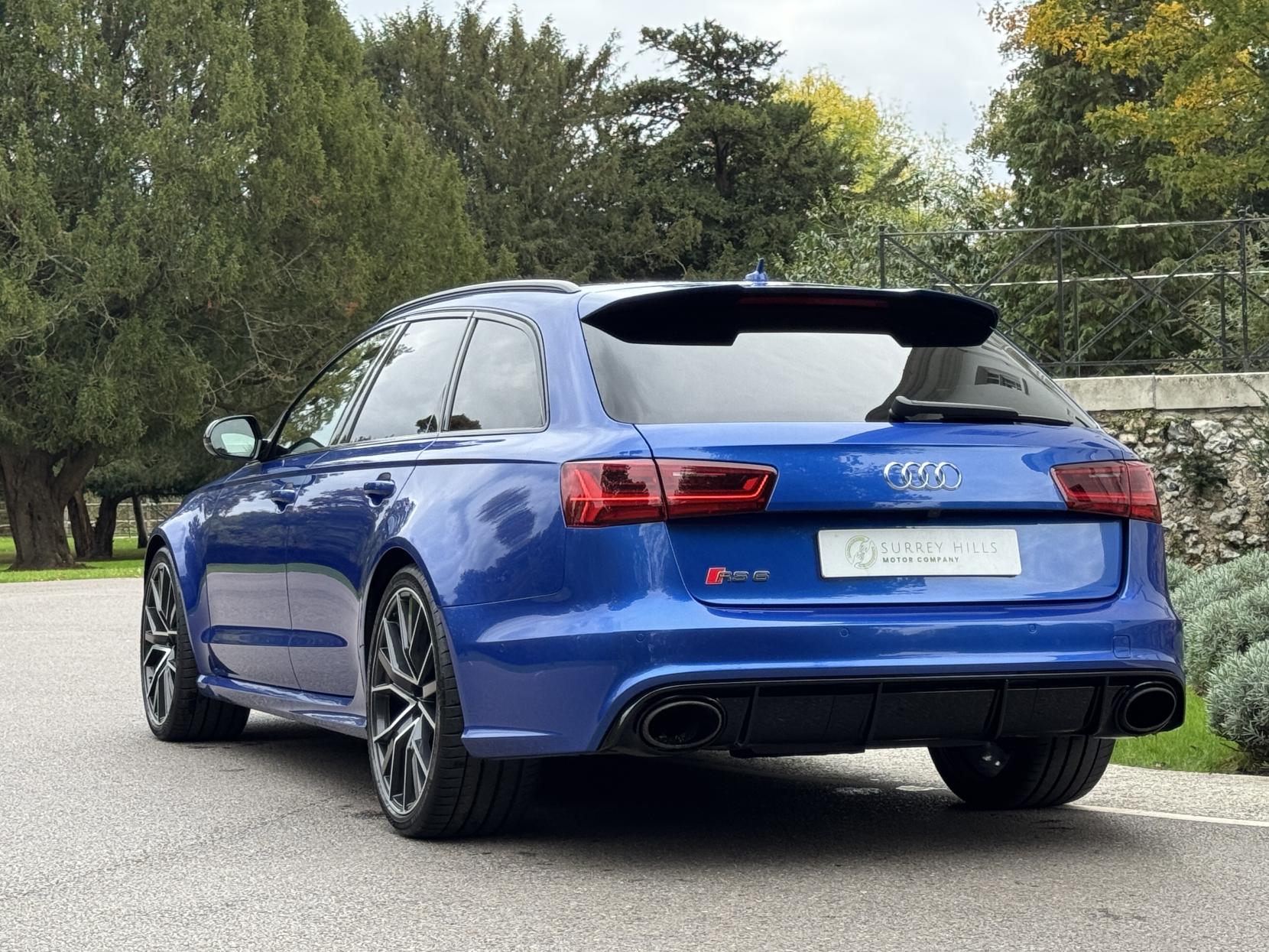 Audi RS6 Avant 4.0 TFSI V8 Performance Estate 5dr Petrol Tiptronic quattro Euro 6 (s/s) (605 ps)