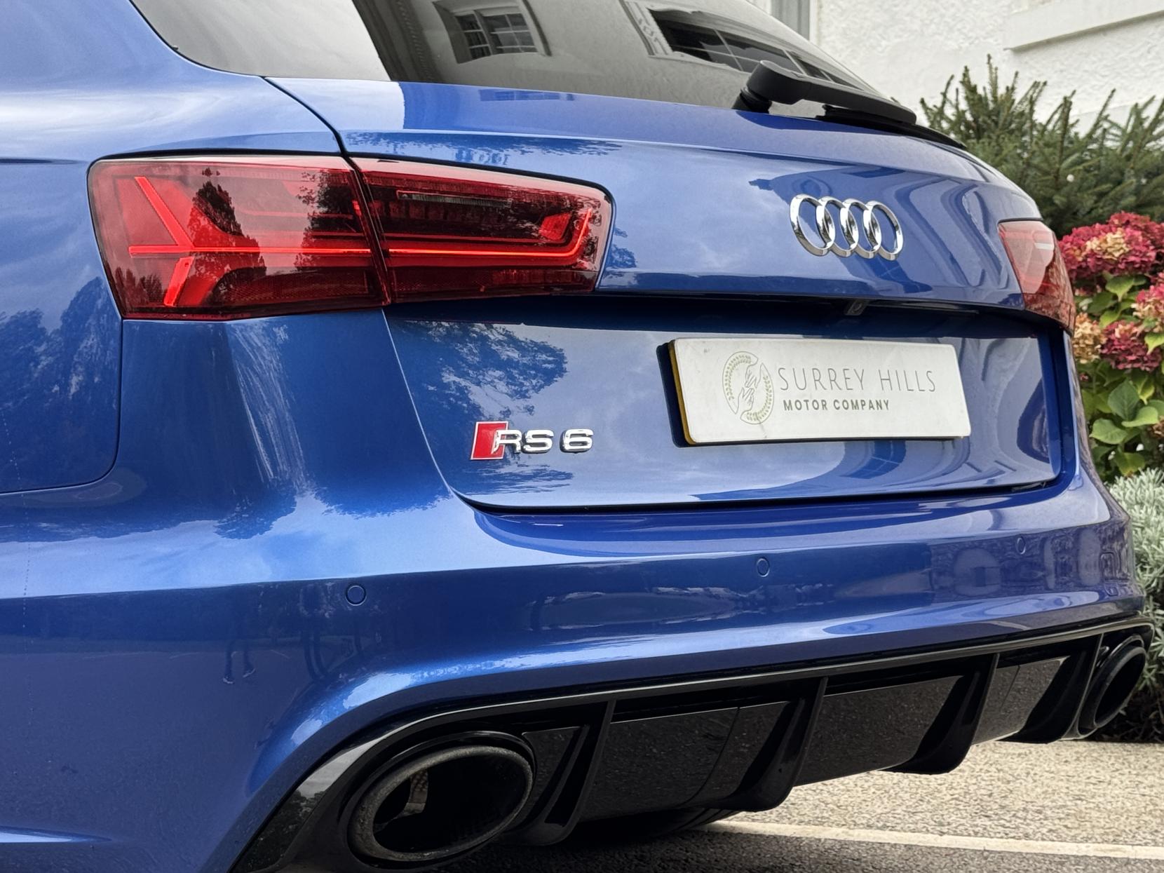 Audi RS6 Avant 4.0 TFSI V8 Performance Estate 5dr Petrol Tiptronic quattro Euro 6 (s/s) (605 ps)