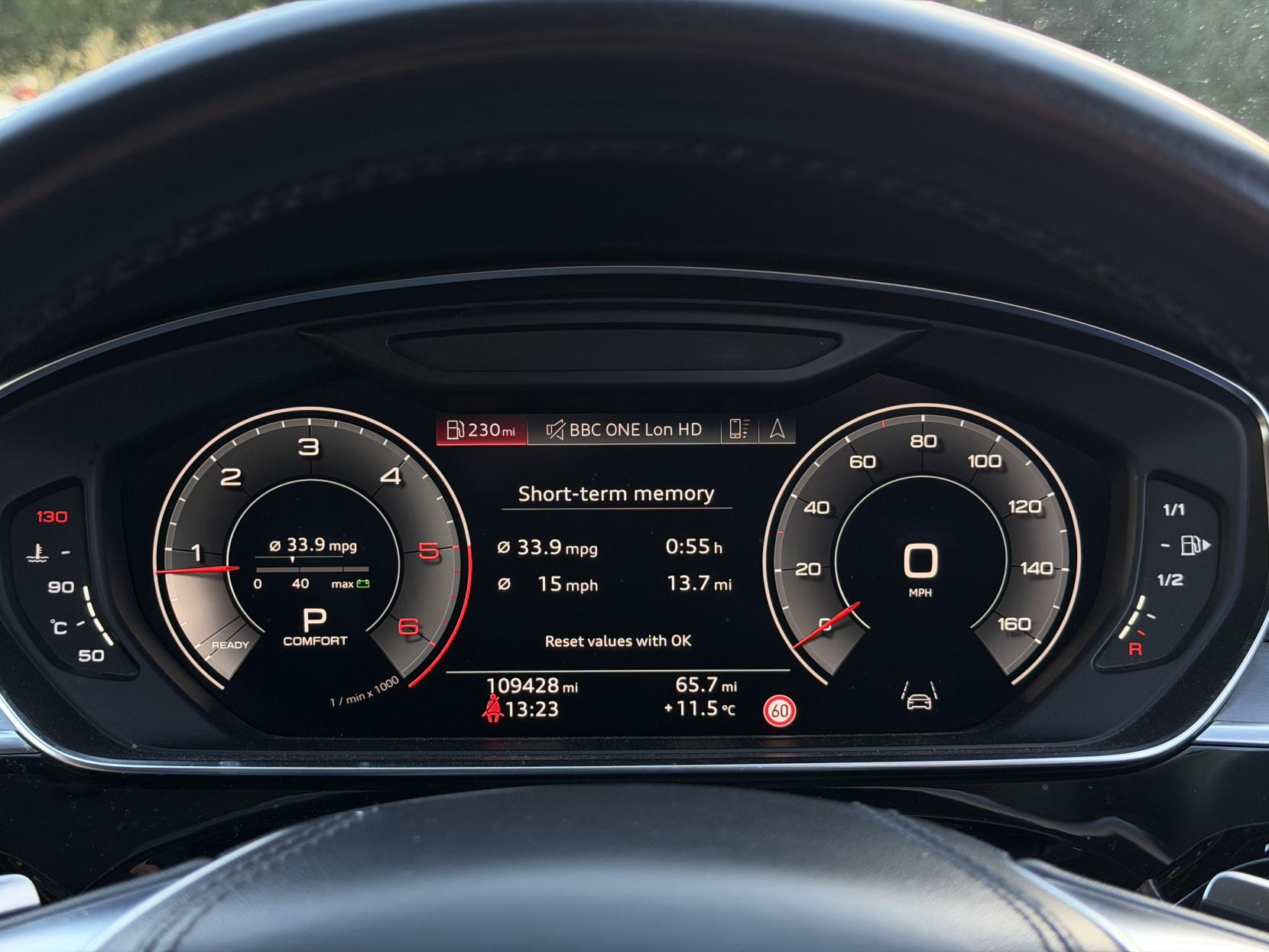 Audi A8 3.0 TDI V6 50 Saloon 4dr Diesel Tiptronic quattro Euro 6 (s/s) LWB (286 ps)