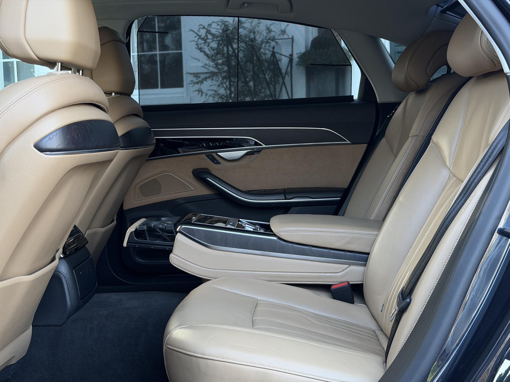 Audi A8 3.0 TDI V6 50 Saloon 4dr Diesel Tiptronic quattro Euro 6 (s/s) LWB (286 ps)