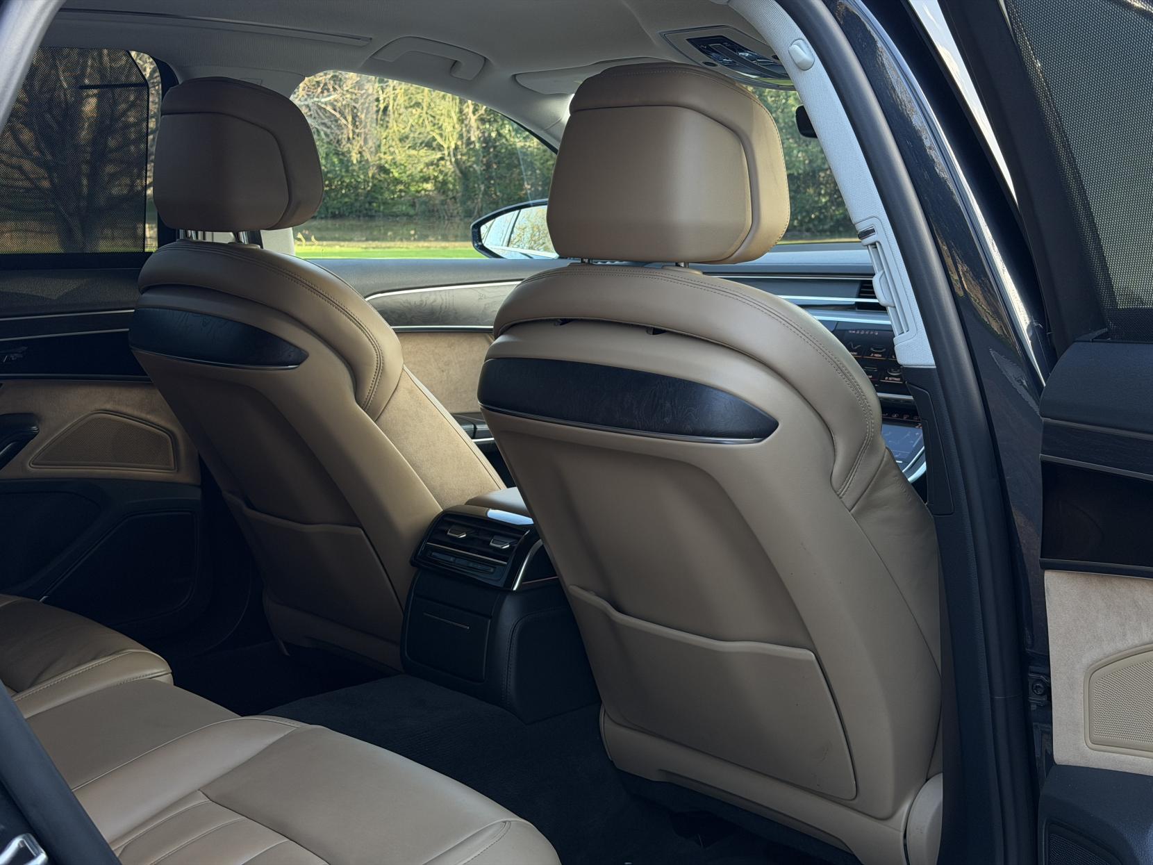 Audi A8 3.0 TDI V6 50 Saloon 4dr Diesel Tiptronic quattro Euro 6 (s/s) LWB (286 ps)