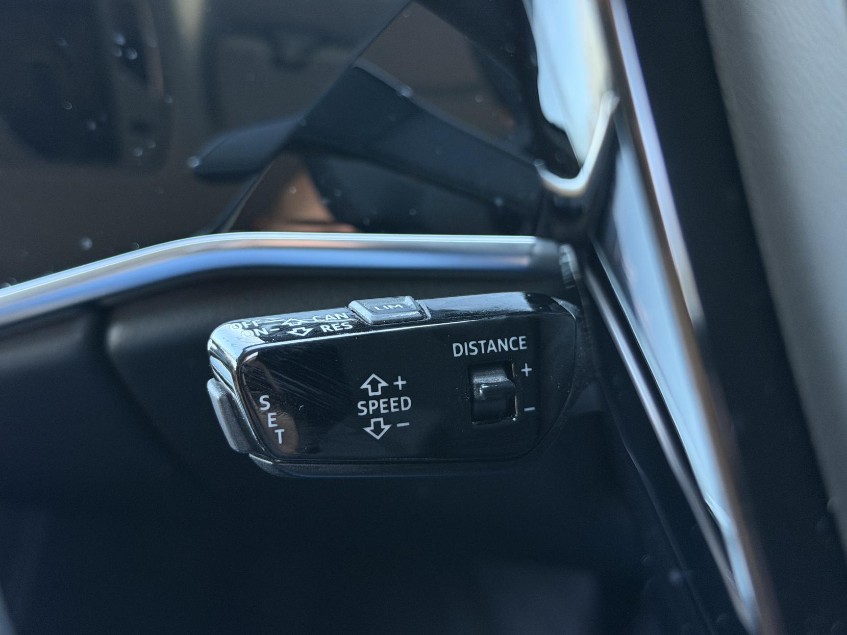 Audi A8 3.0 TDI V6 50 Saloon 4dr Diesel Tiptronic quattro Euro 6 (s/s) LWB (286 ps)