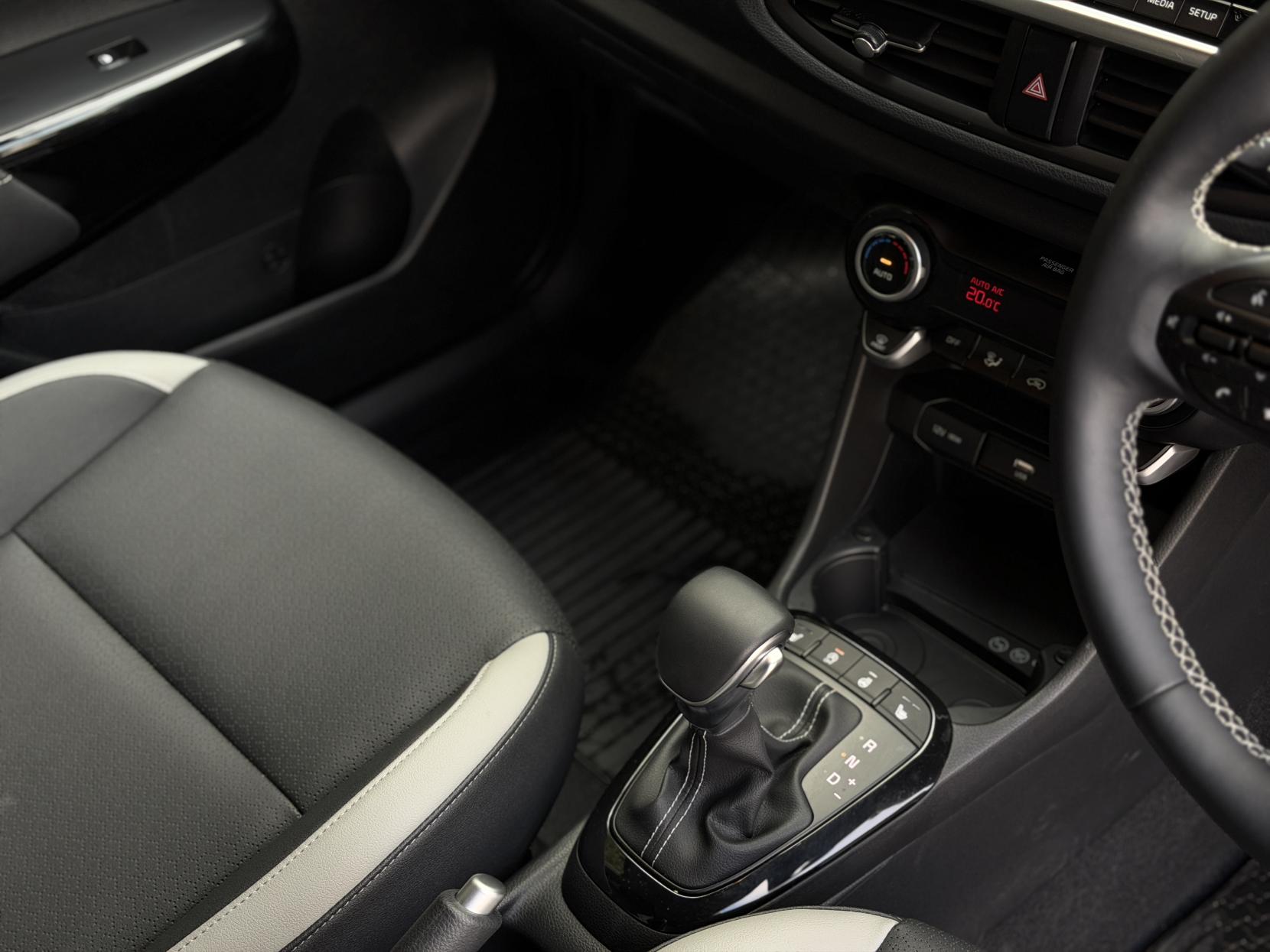 Kia Picanto 1.0 3 Hatchback 5dr Petrol AMT Euro 6 (s/s) (62 bhp)