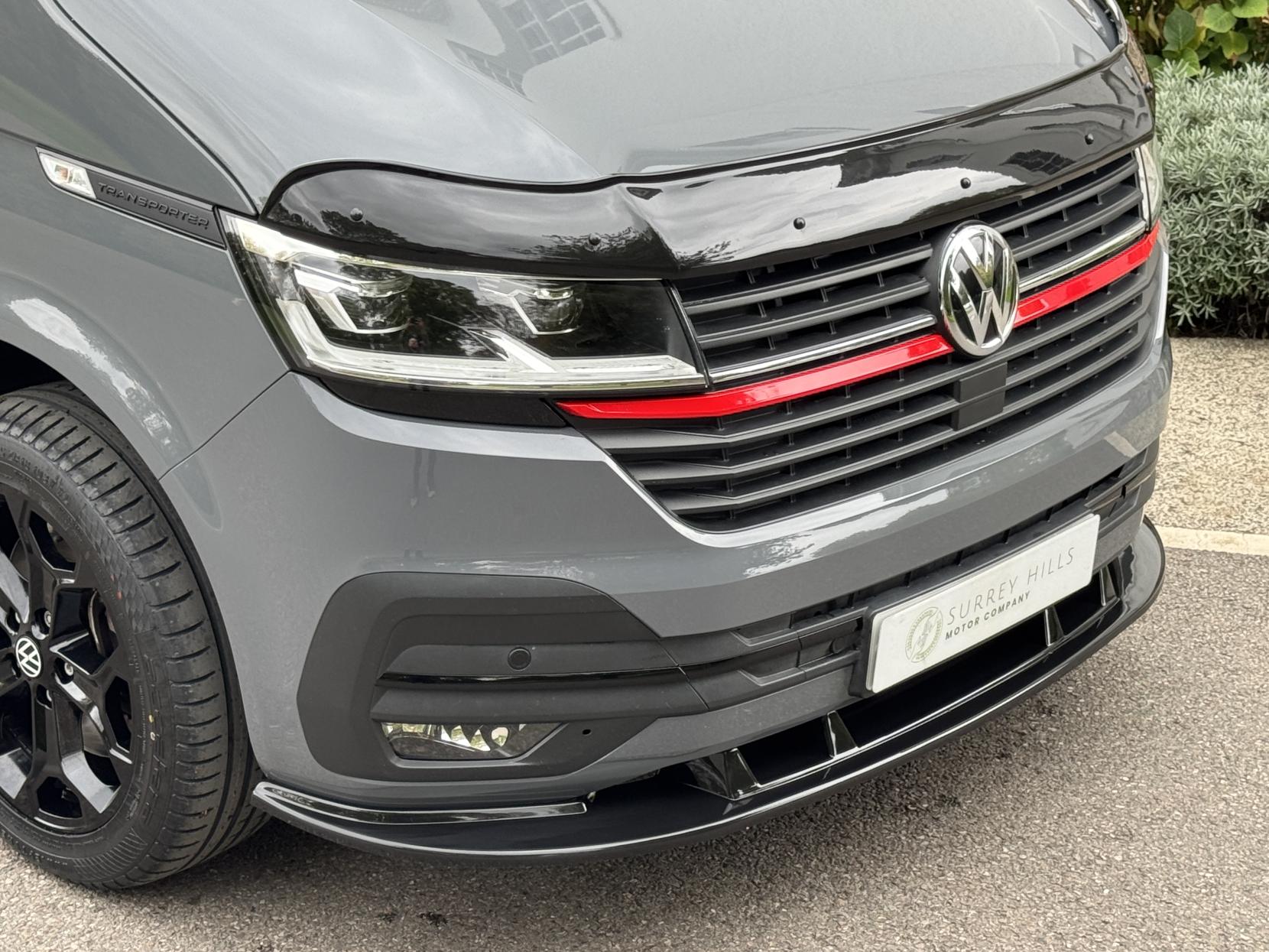 Volkswagen Transporter 2.0 TDI T32 Highline Panel Van 5dr Diesel DSG FWD SWB Euro 6 (s/s) (150 ps)