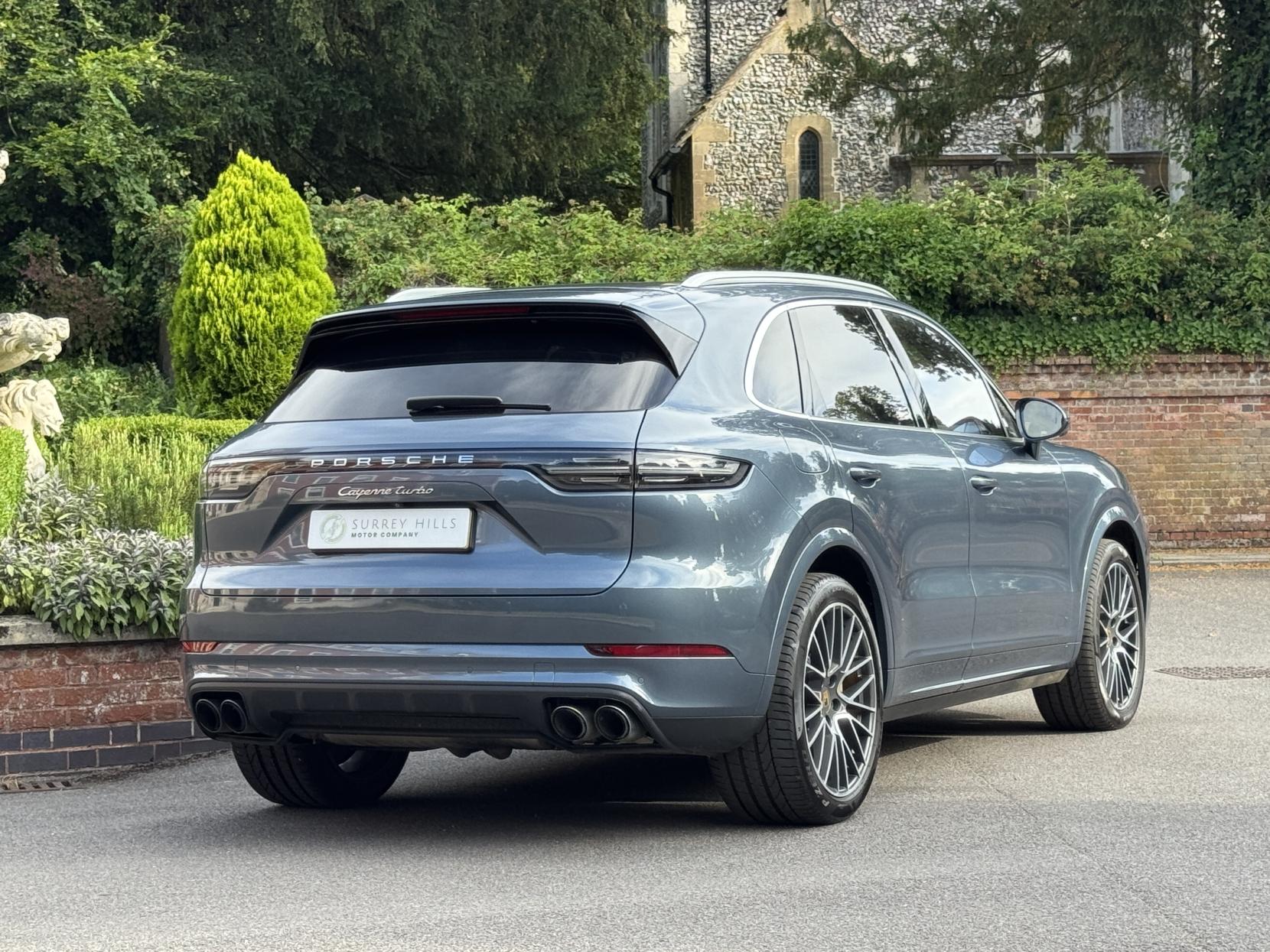 Porsche Cayenne 4.0T V8 Turbo SUV 5dr Petrol TiptronicS 4WD Euro 6 (s/s) (550 ps)