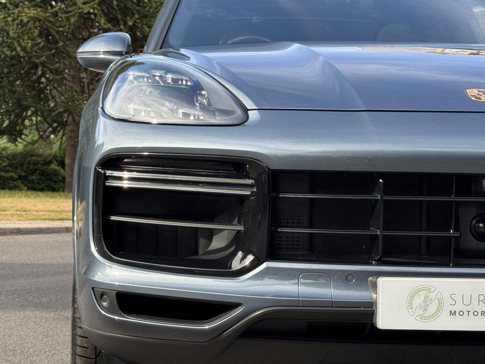 Porsche Cayenne 4.0T V8 Turbo SUV 5dr Petrol TiptronicS 4WD Euro 6 (s/s) (550 ps)