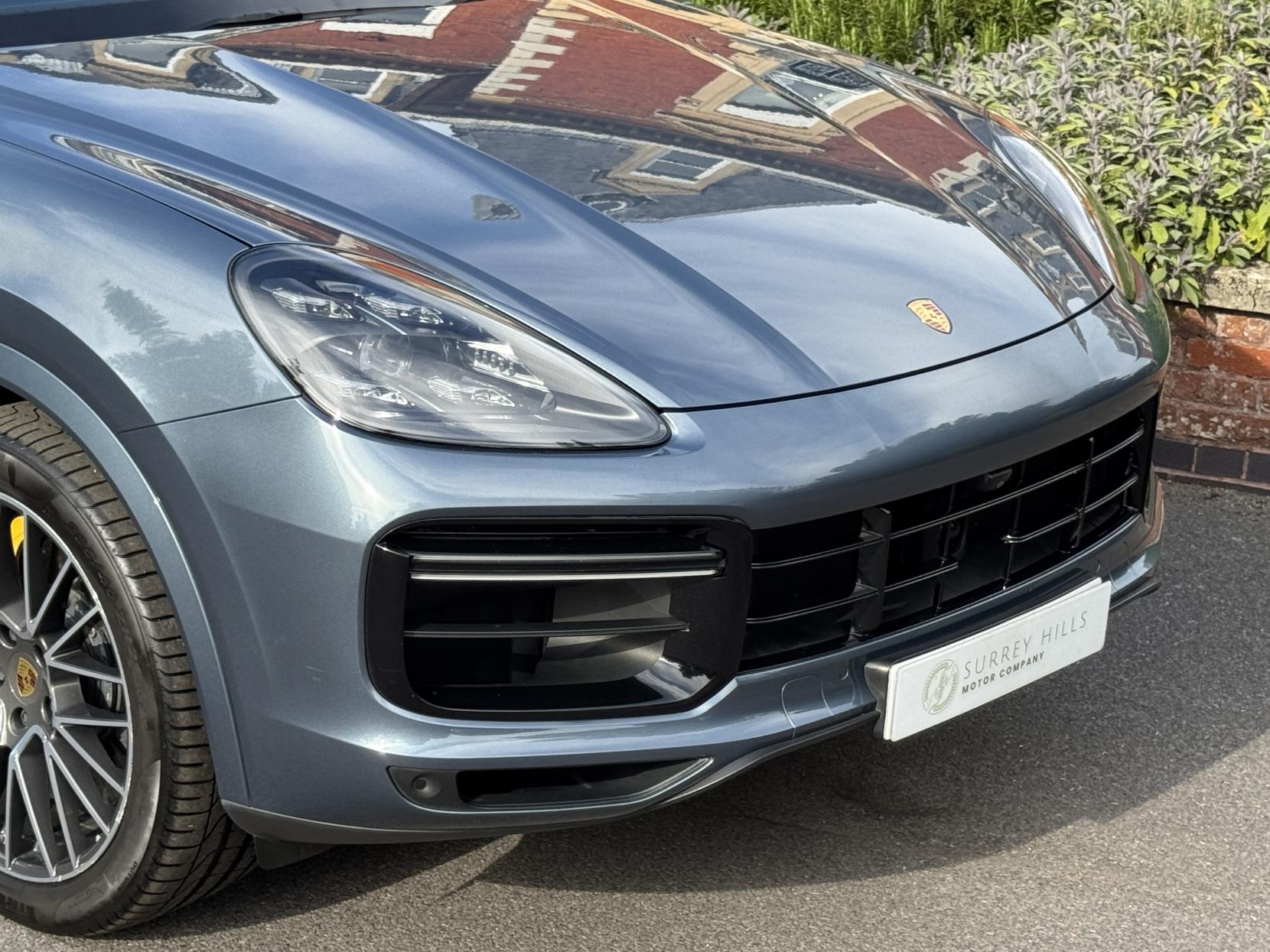 Porsche Cayenne 4.0T V8 Turbo SUV 5dr Petrol TiptronicS 4WD Euro 6 (s/s) (550 ps)