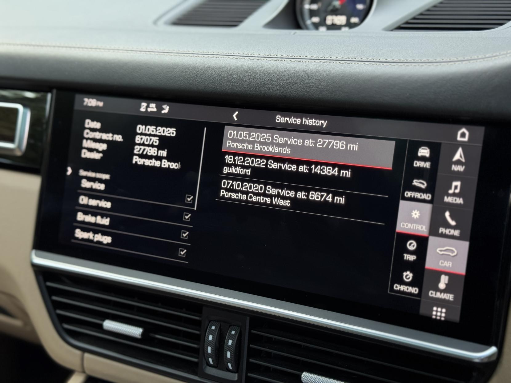 Porsche Cayenne 4.0T V8 Turbo SUV 5dr Petrol TiptronicS 4WD Euro 6 (s/s) (550 ps)