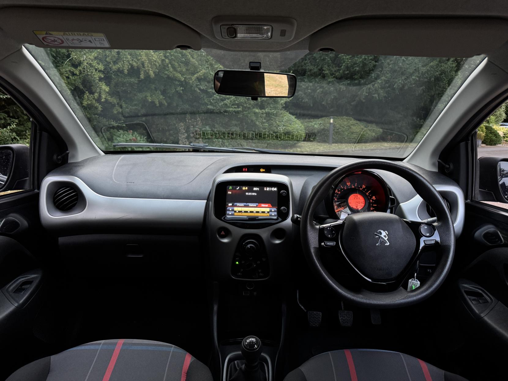 Peugeot 108 1.0 VTi Active Hatchback 5dr Petrol Manual Euro 5 Euro 5 (68 ps)