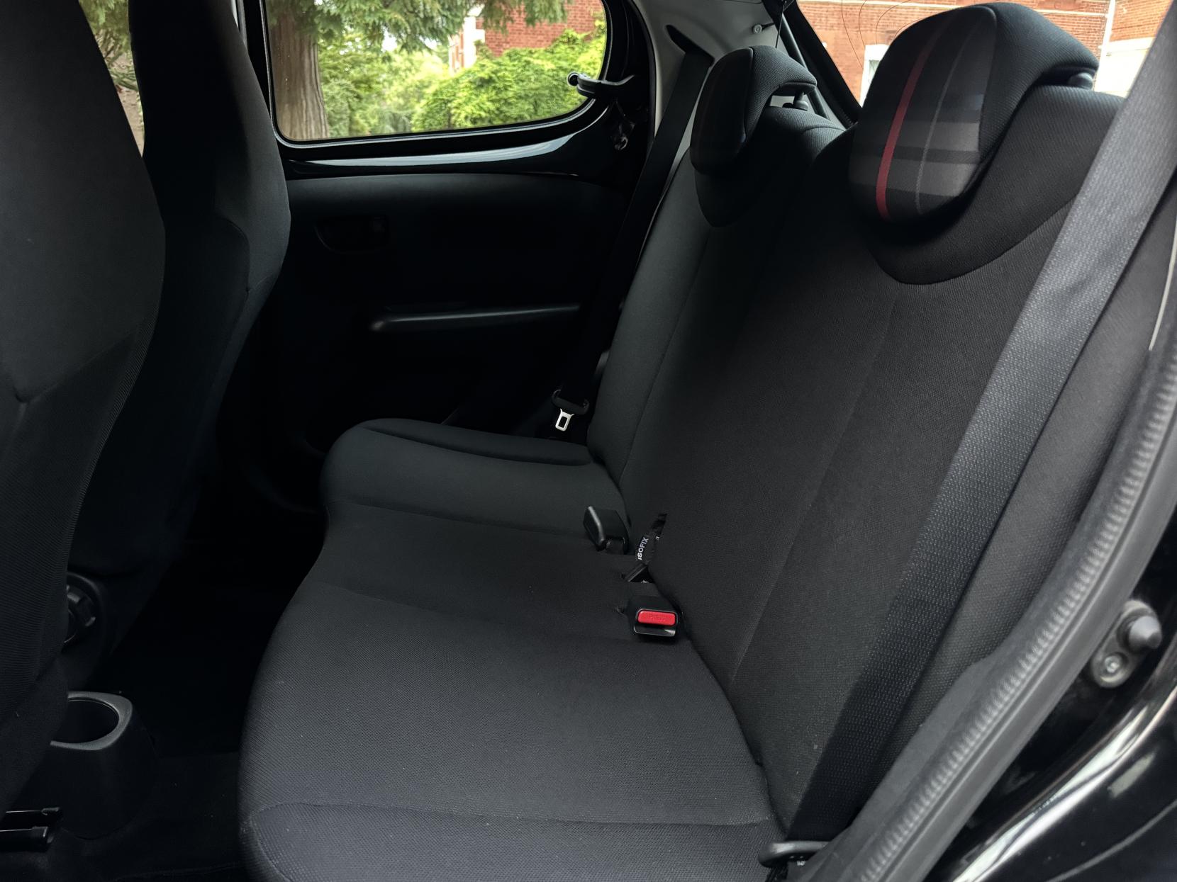Peugeot 108 1.0 VTi Active Hatchback 5dr Petrol Manual Euro 5 Euro 5 (68 ps)