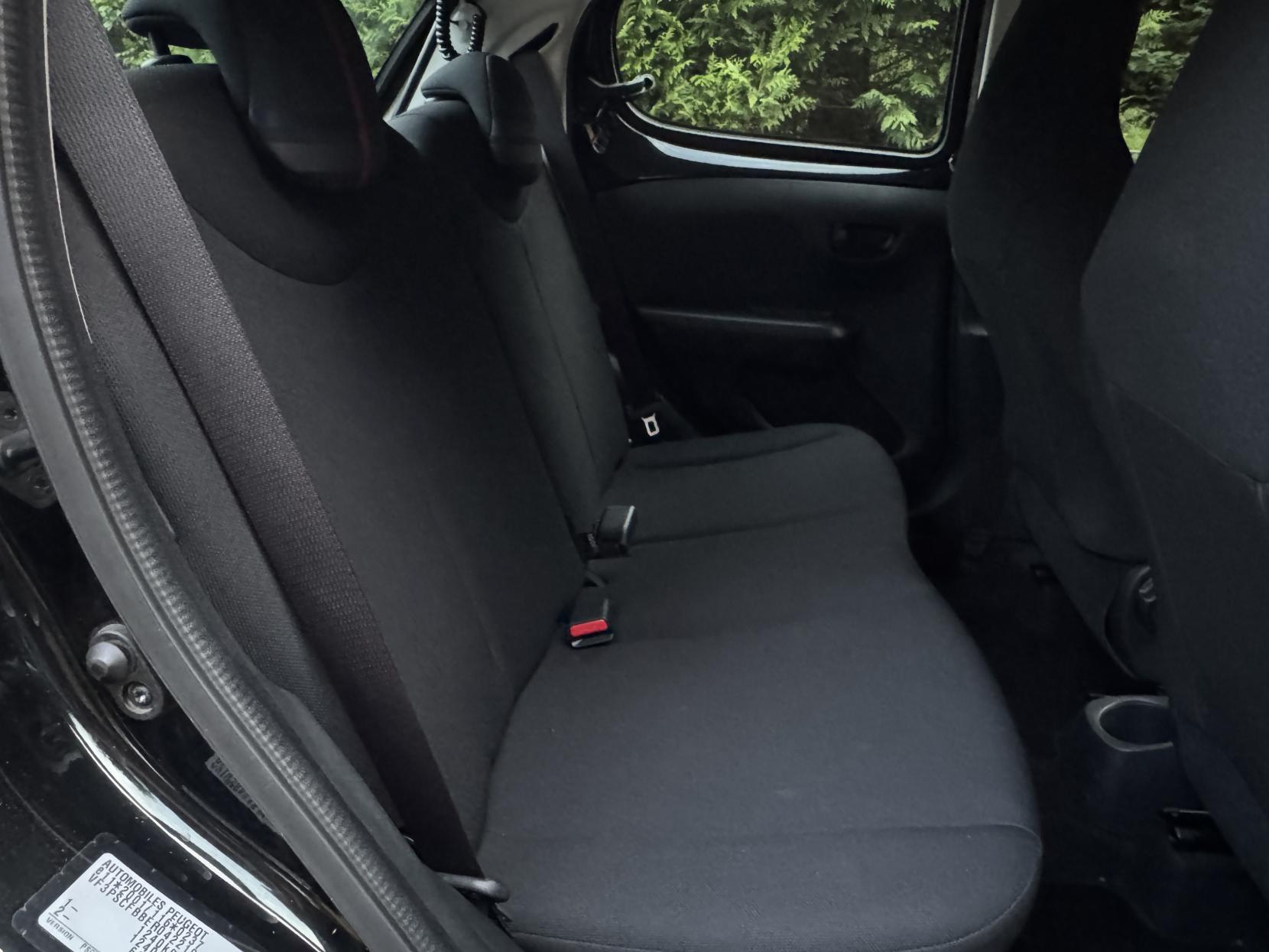 Peugeot 108 1.0 VTi Active Hatchback 5dr Petrol Manual Euro 5 Euro 5 (68 ps)