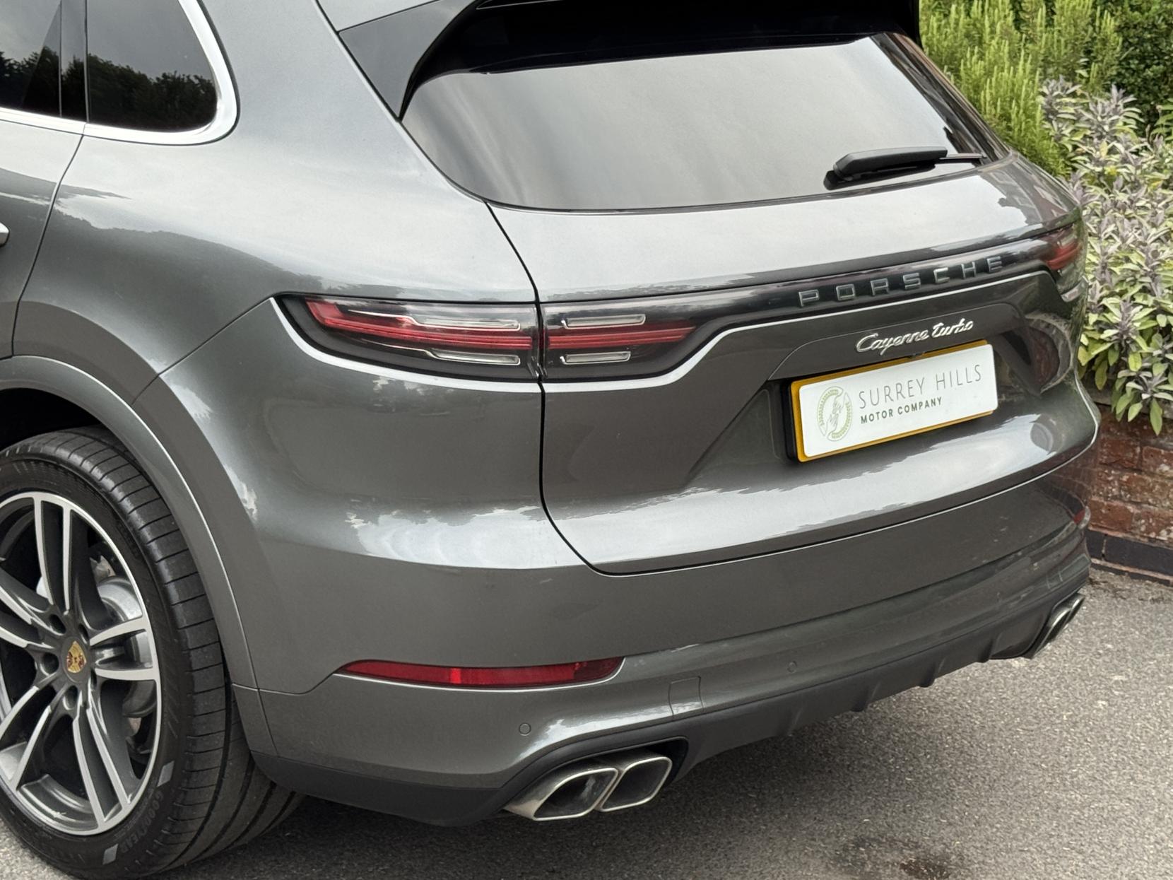 Porsche Cayenne 4.0T V8 Turbo SUV 5dr Petrol TiptronicS 4WD Euro 6 (s/s) (550 ps)